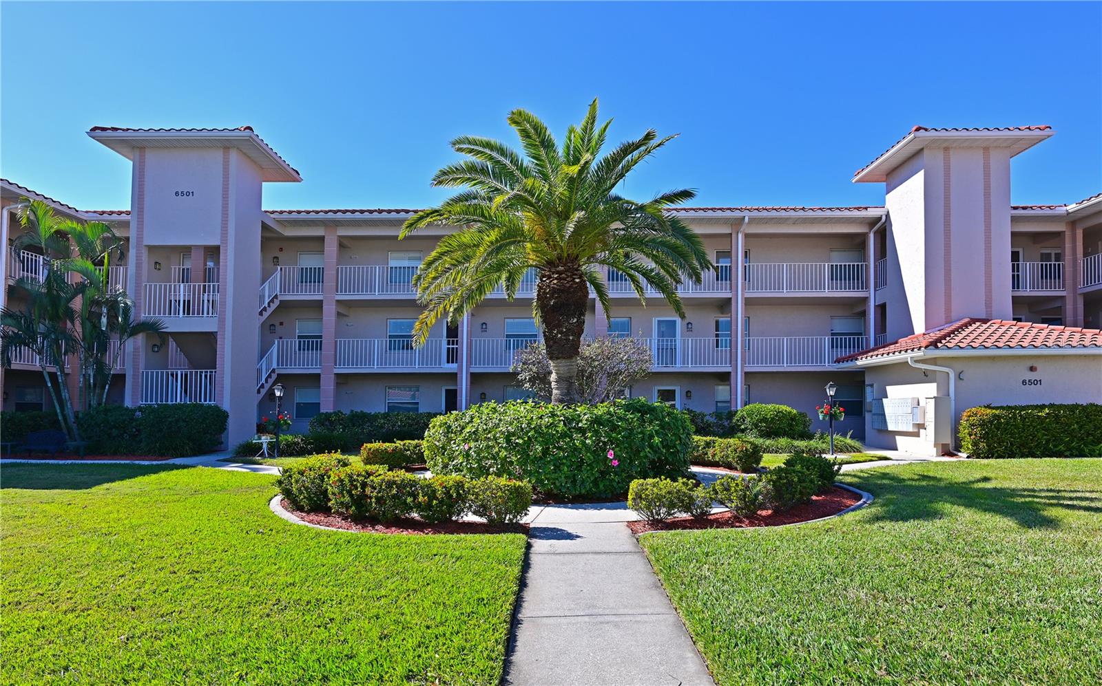 6501 STONE RIVER RD #303, BRADENTON, FL, 34203