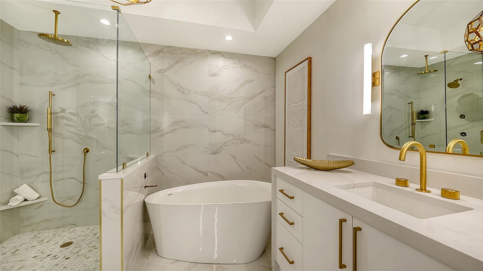 A4636316 Property Photo