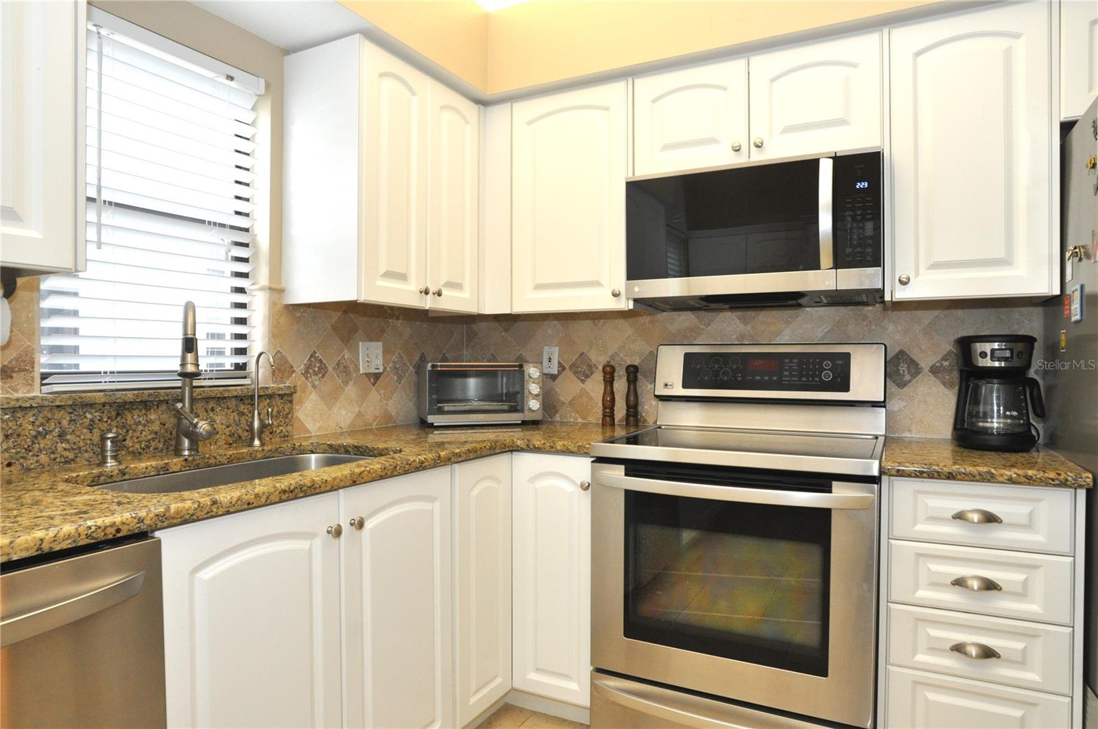 5581 SALEM SQUARE DR S, PALM HARBOR, FL, 34685