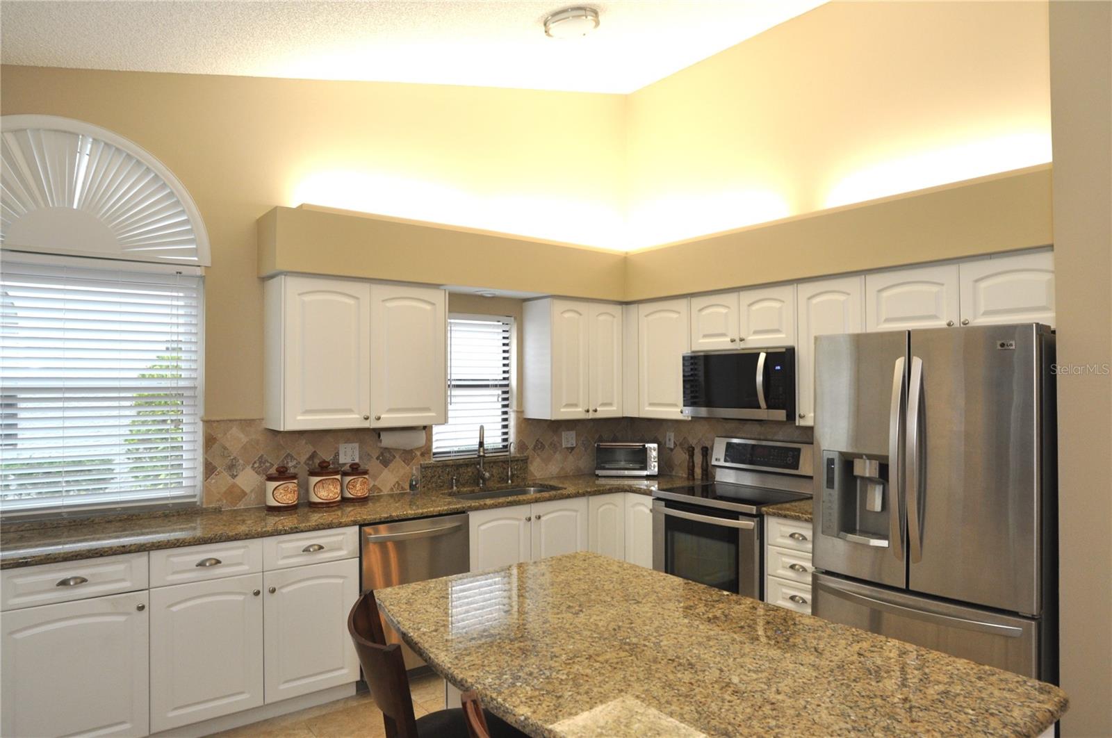 5581 SALEM SQUARE DR S, PALM HARBOR, FL, 34685