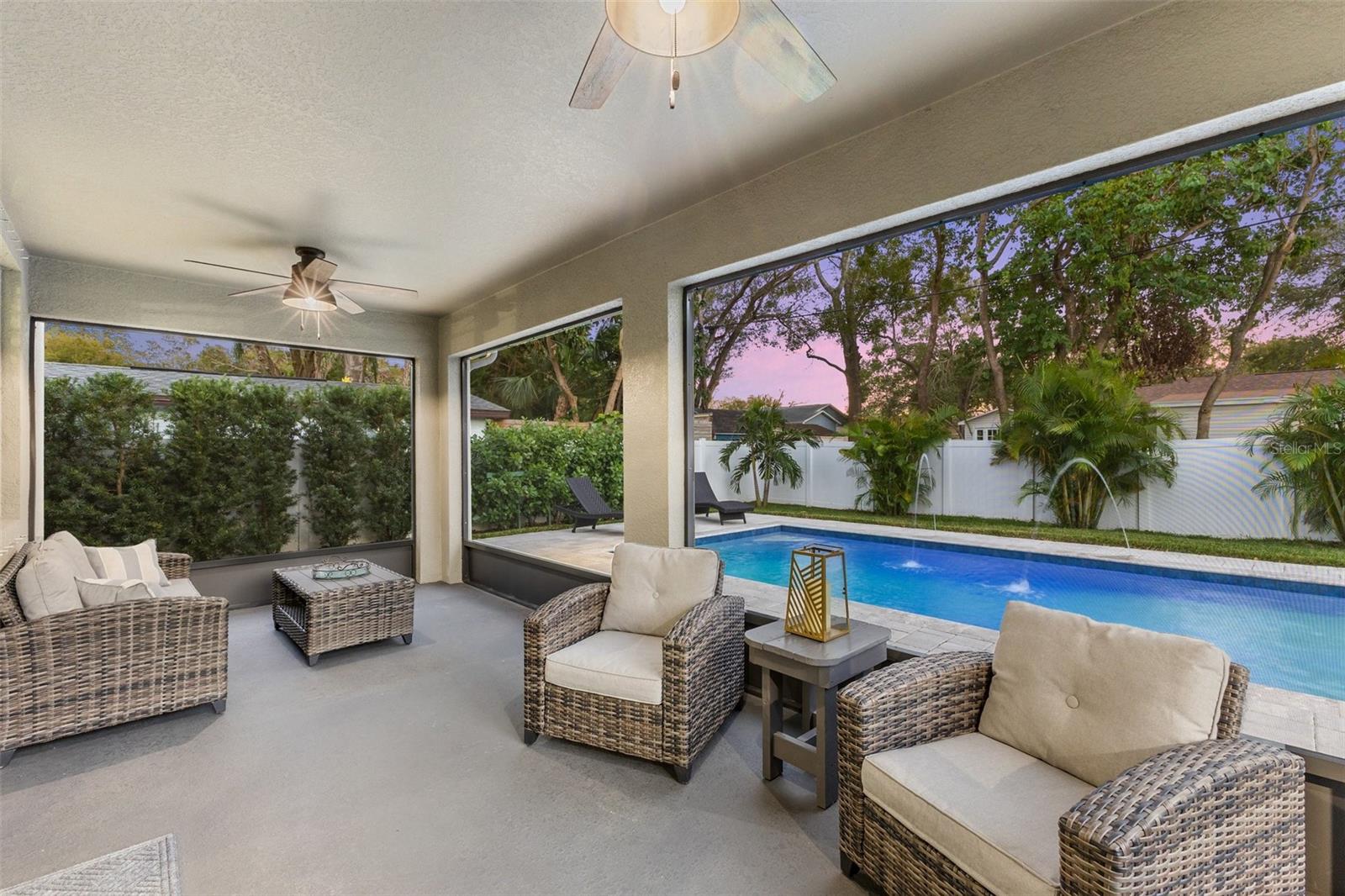1016 W PENINSULAR ST, TAMPA, FL, 33603