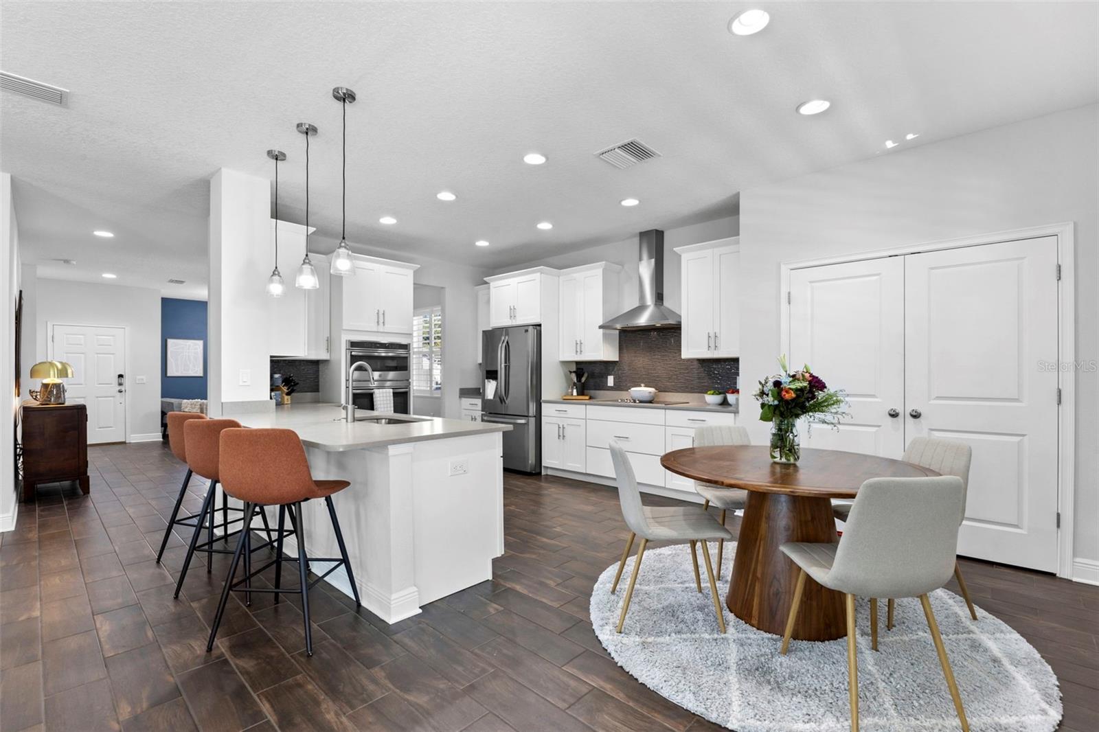 1016 W PENINSULAR ST, TAMPA, FL, 33603