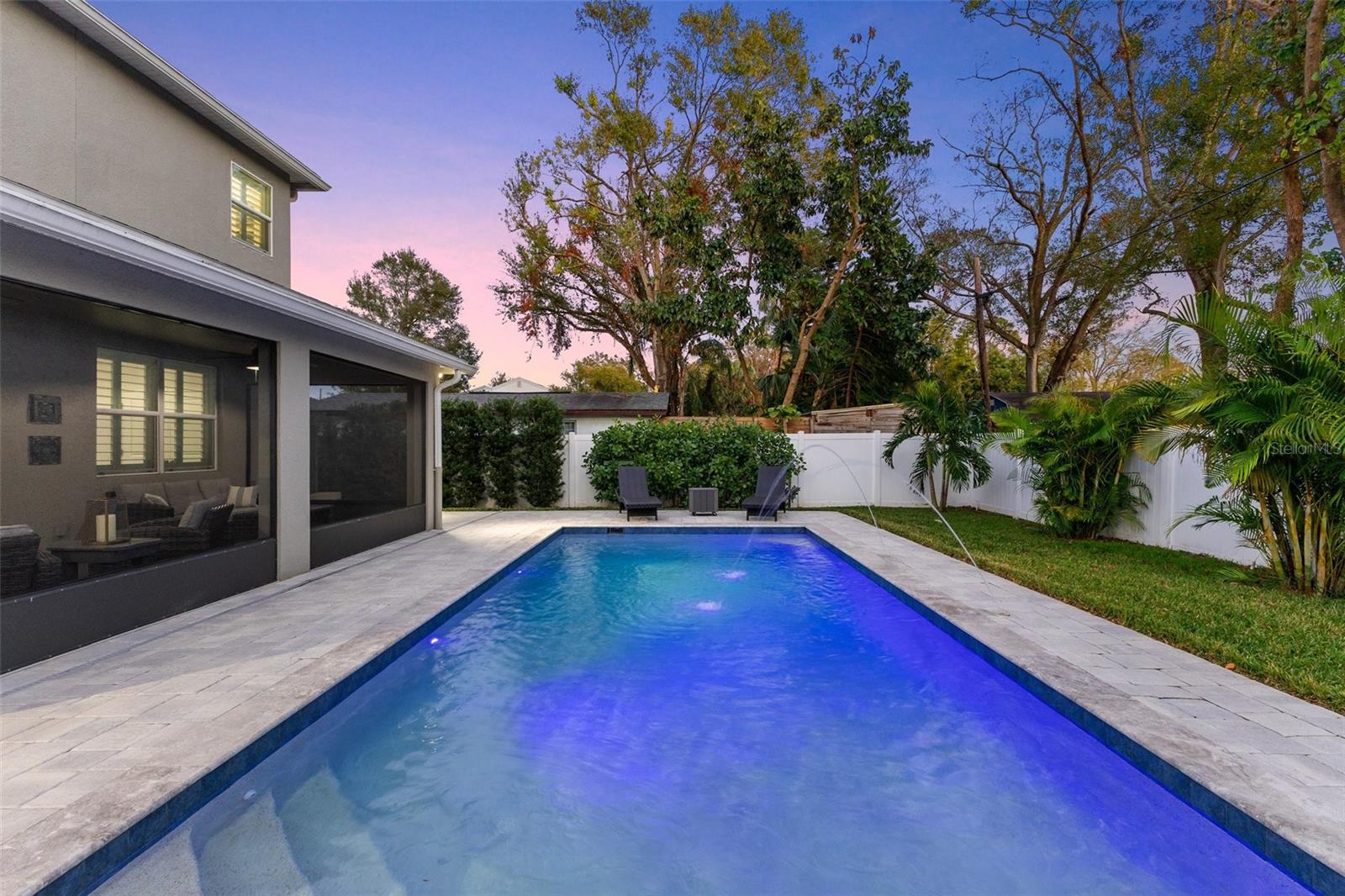 1016 W PENINSULAR ST, TAMPA, FL, 33603