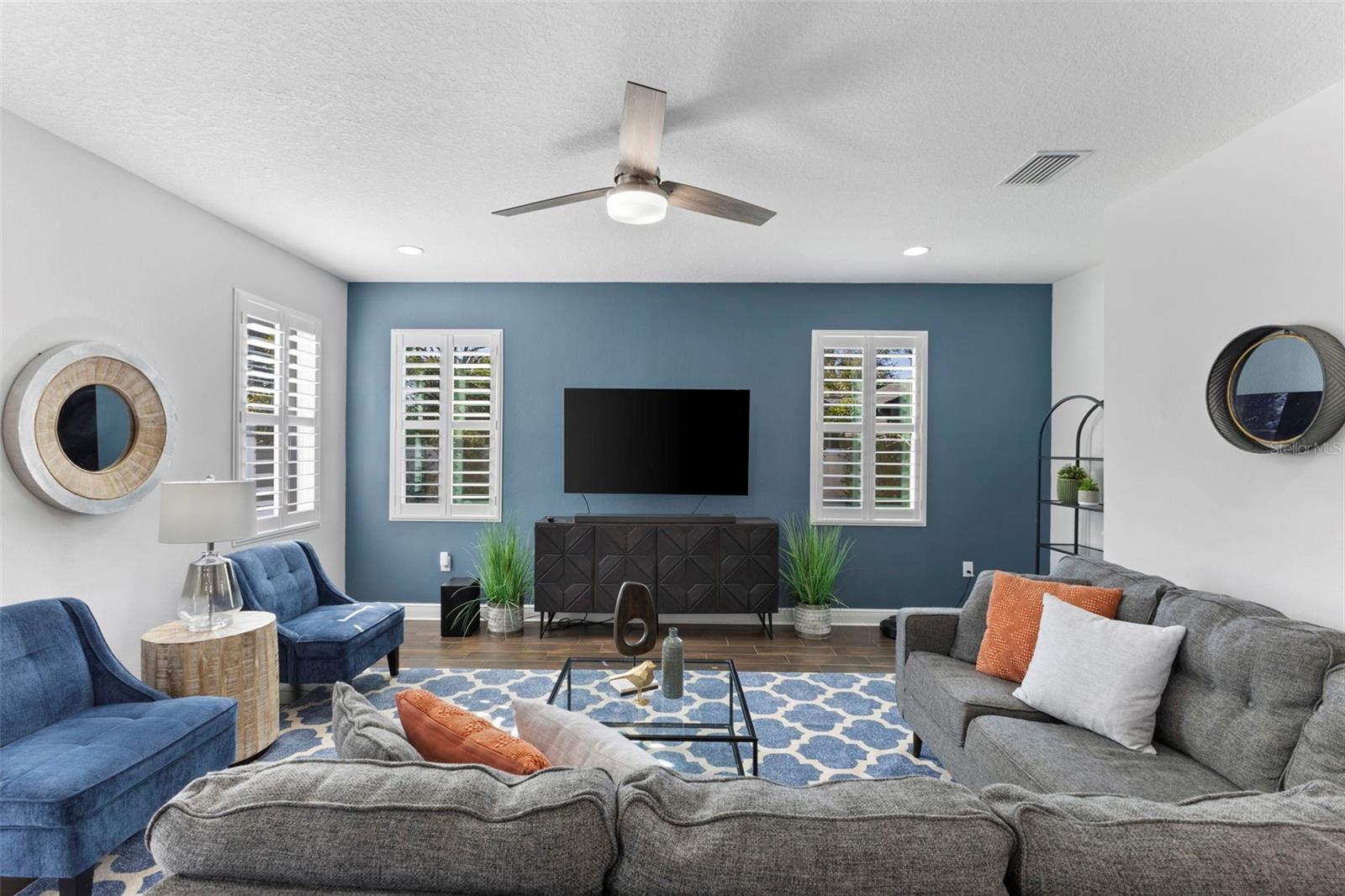 1016 W PENINSULAR ST, TAMPA, FL, 33603
