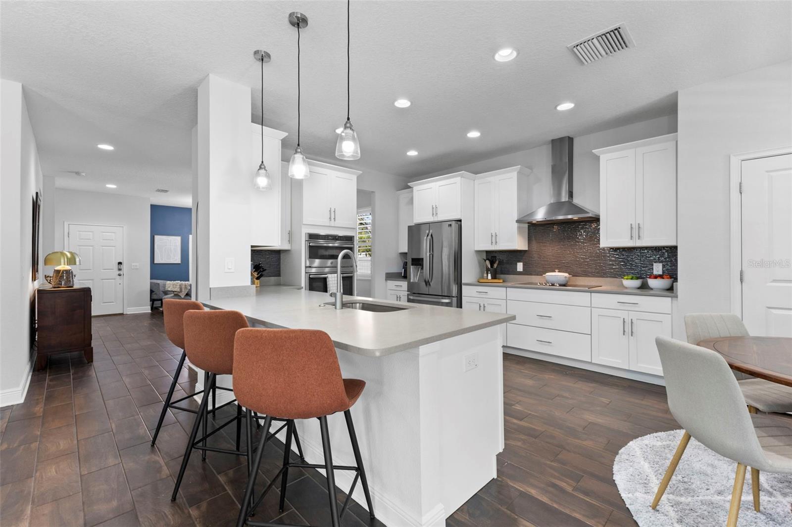 1016 W PENINSULAR ST, TAMPA, FL, 33603
