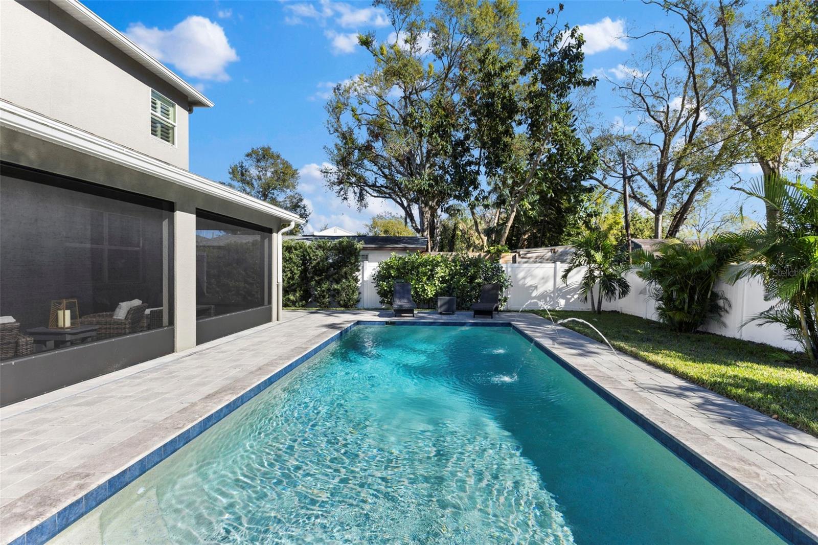 1016 W PENINSULAR ST, TAMPA, FL, 33603