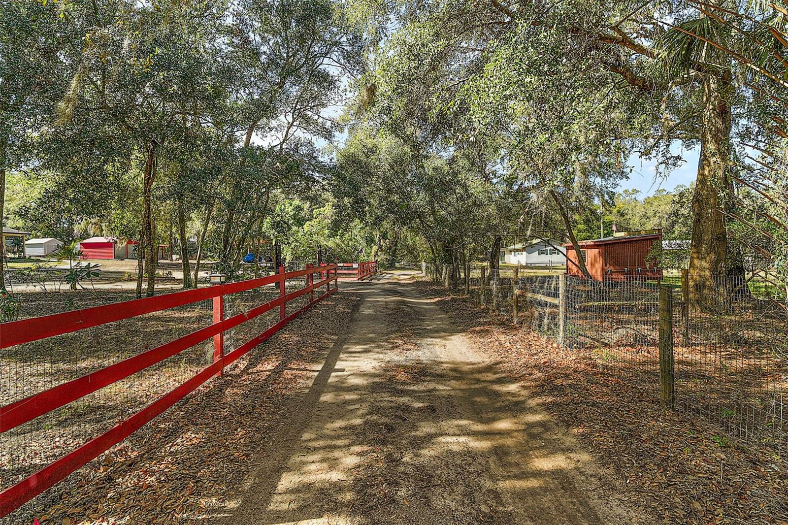 19211 COUNTY ROAD 455, CLERMONT, FL, 34715