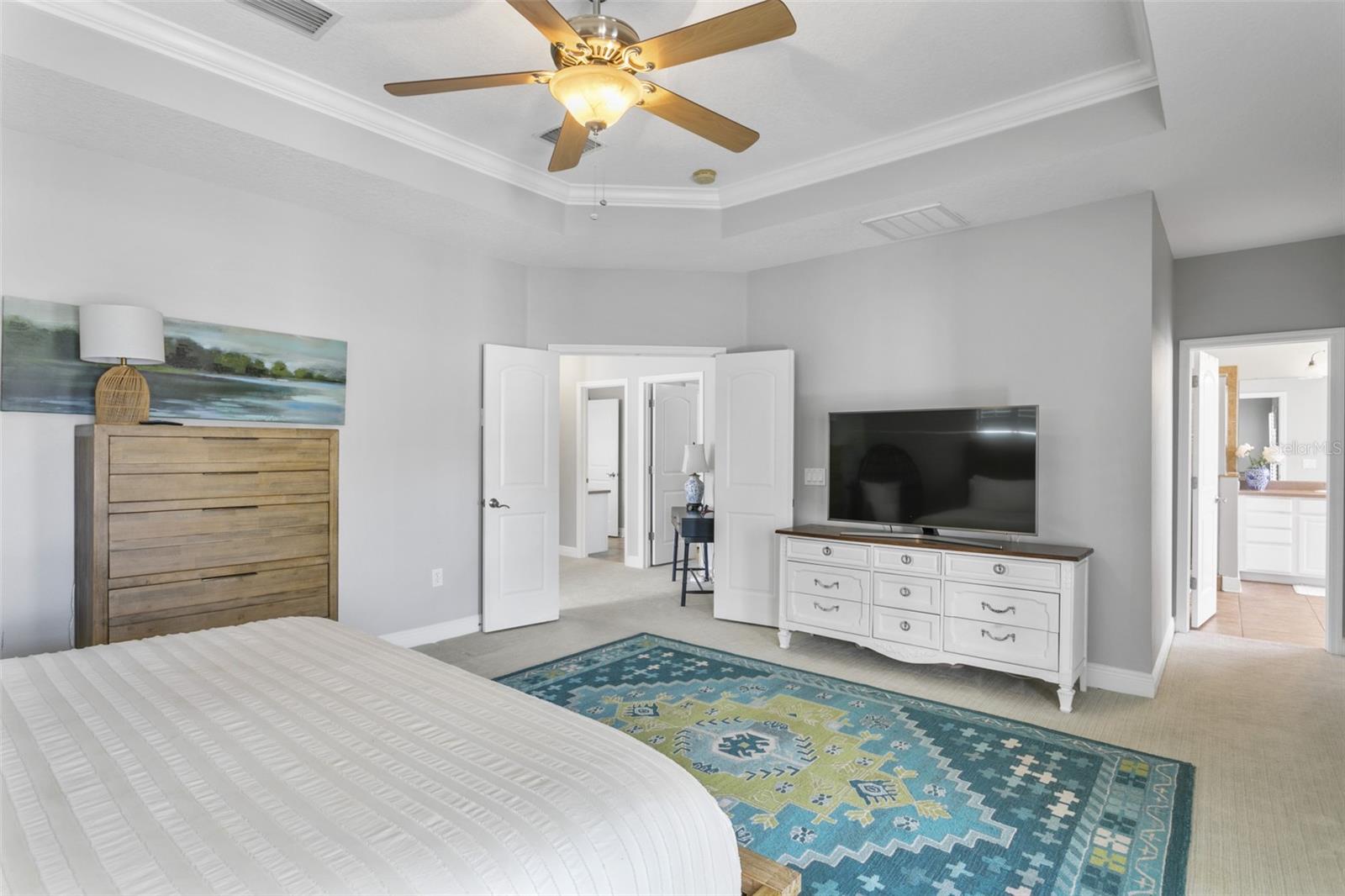 6208 SANDERS DR, TAMPA, FL, 33611