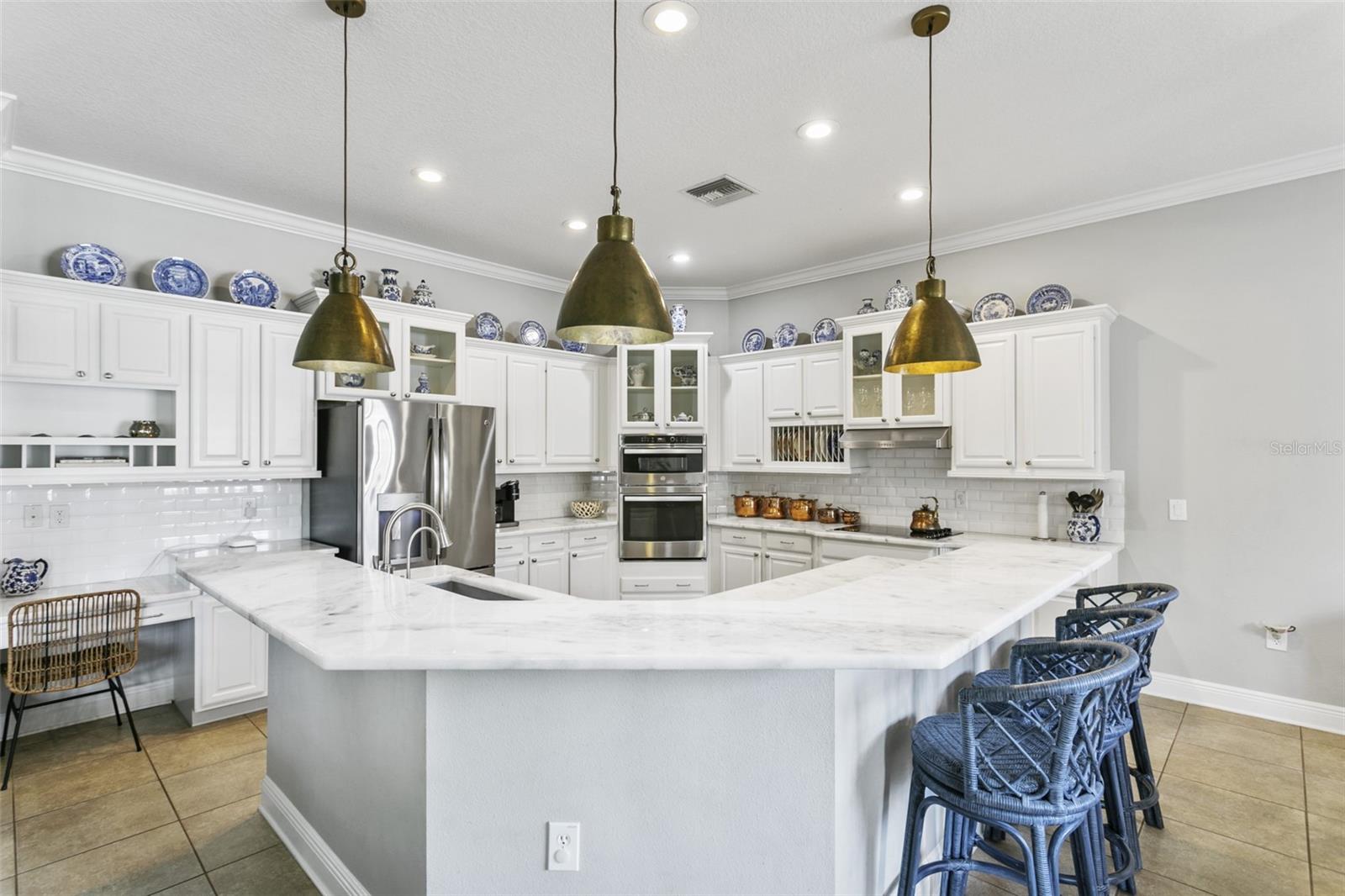 6208 SANDERS DR, TAMPA, FL, 33611