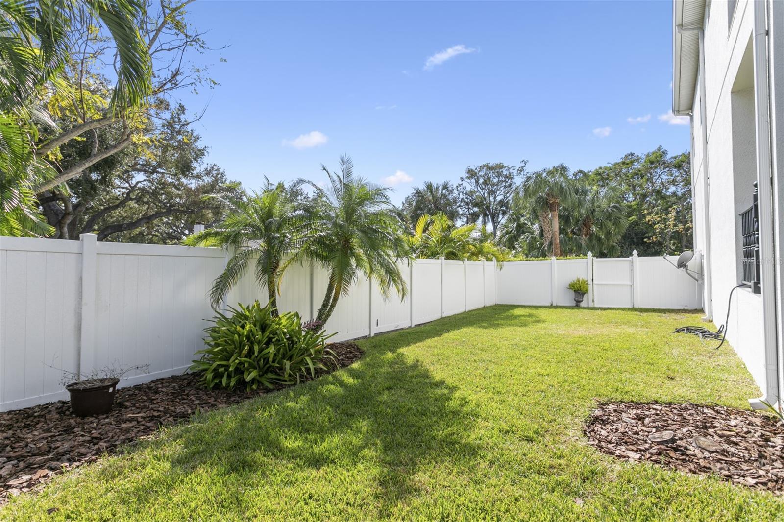 6208 SANDERS DR, TAMPA, FL, 33611