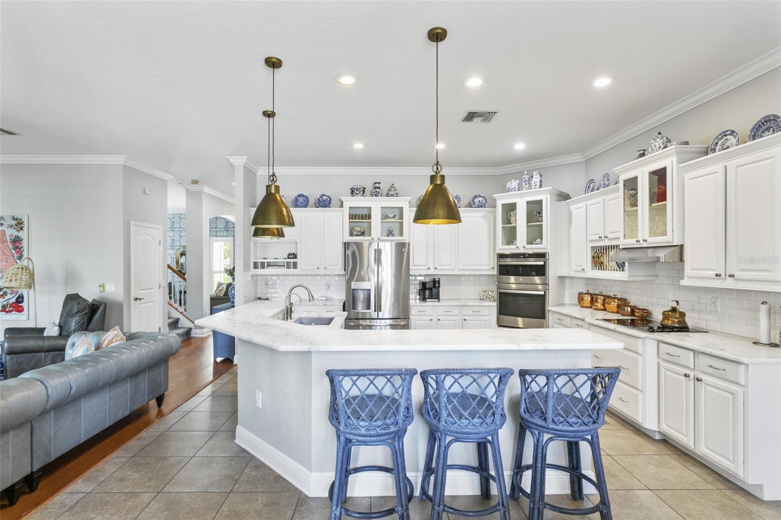 6208 SANDERS DR, TAMPA, FL, 33611