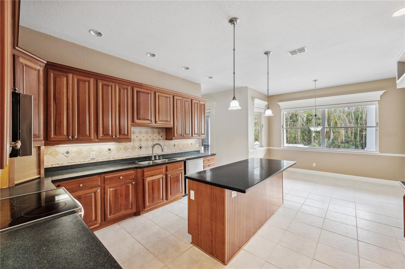 2750 W PIPKIN RD, LAKELAND, FL, 33811