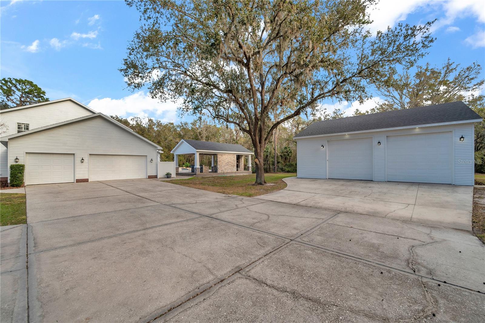 2750 W PIPKIN RD, LAKELAND, FL, 33811