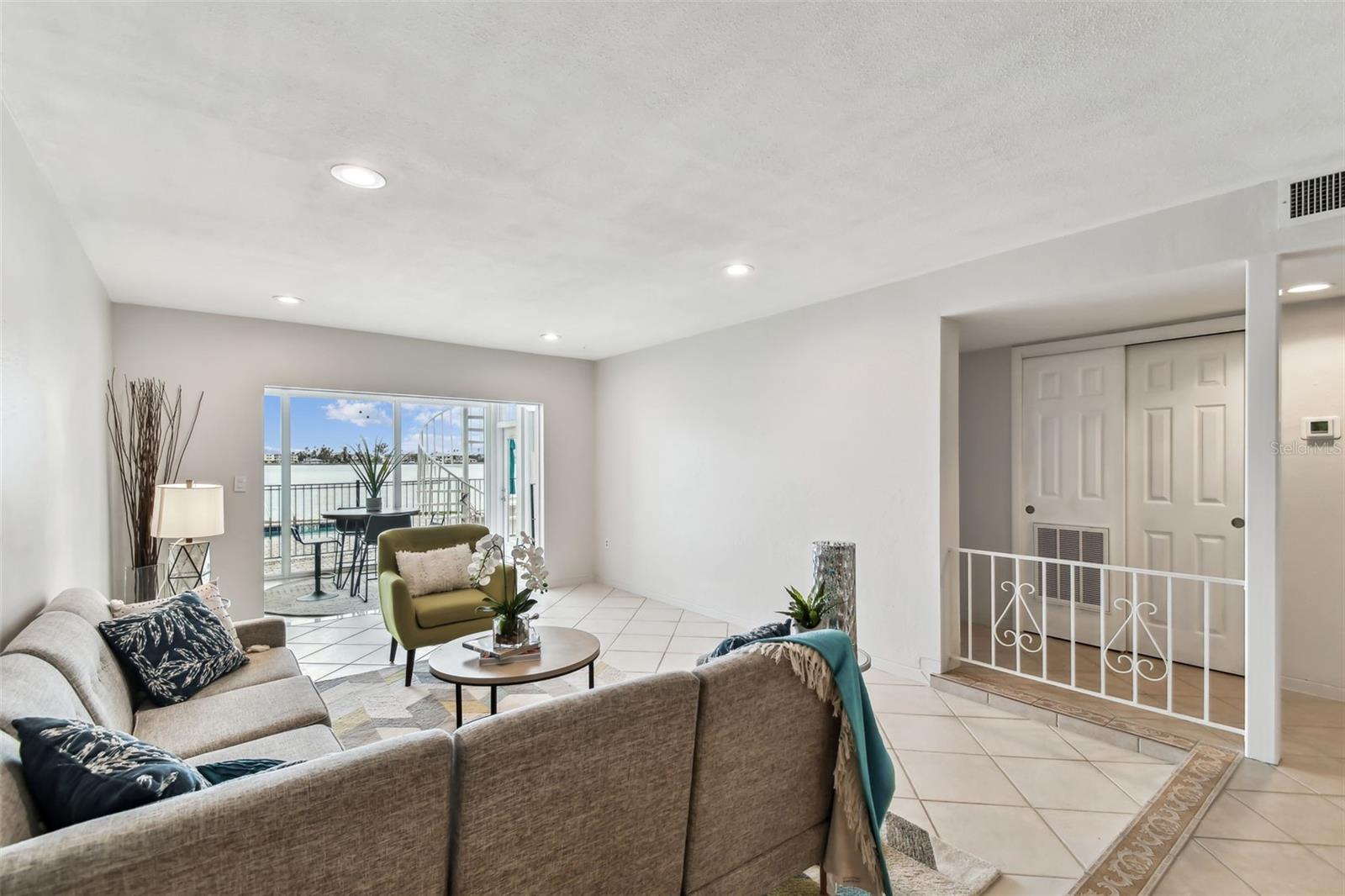 800 MADONNA BLVD #2, TIERRA VERDE, FL, 33715
