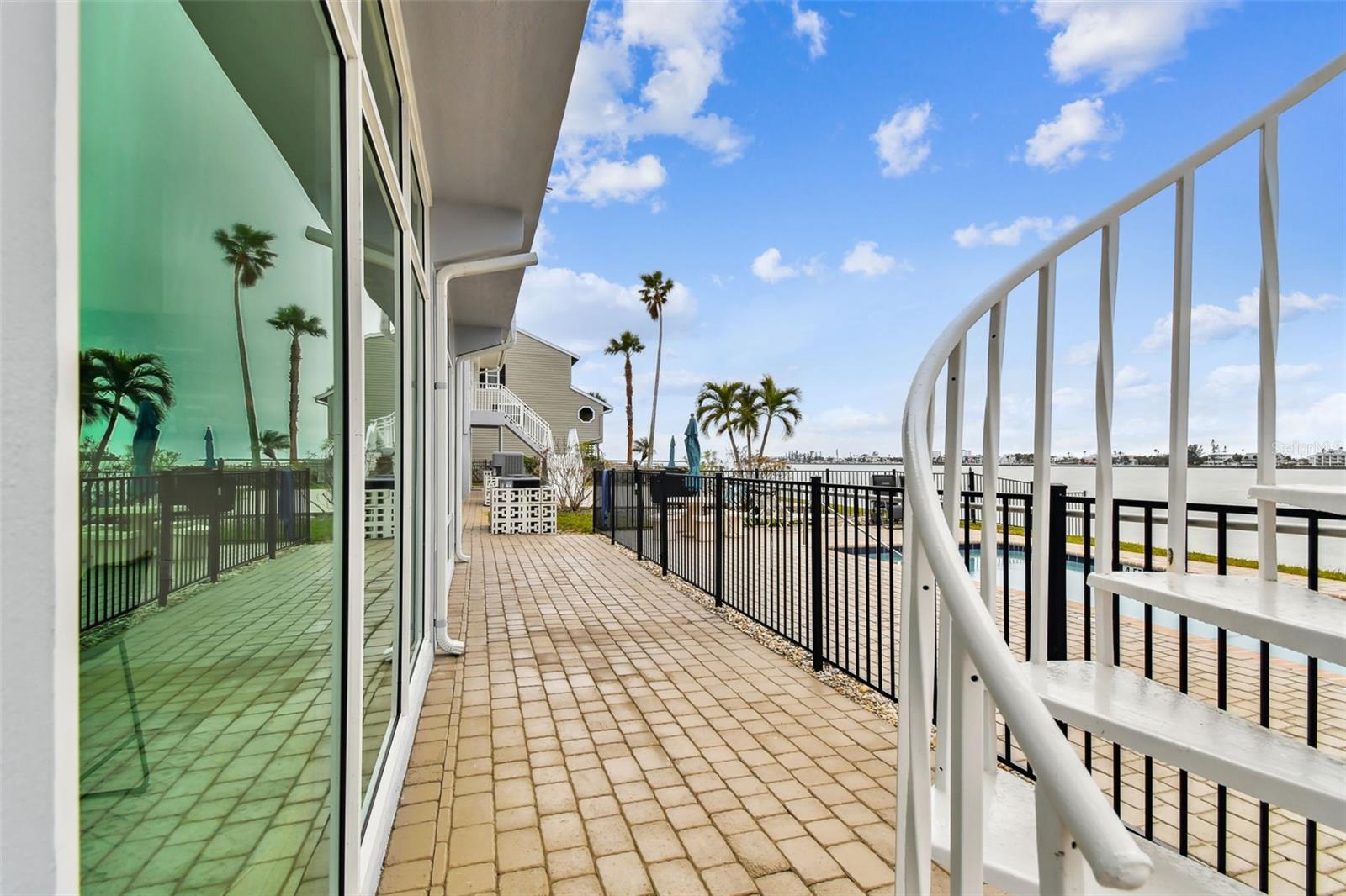 800 MADONNA BLVD #2, TIERRA VERDE, FL, 33715