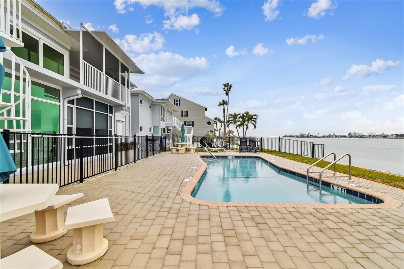800 MADONNA BLVD #2, TIERRA VERDE, FL, 33715