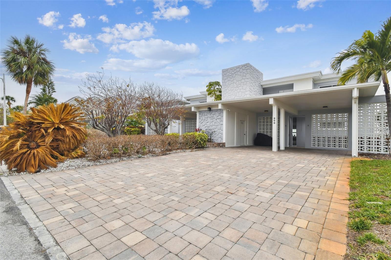 800 MADONNA BLVD #2, TIERRA VERDE, FL, 33715