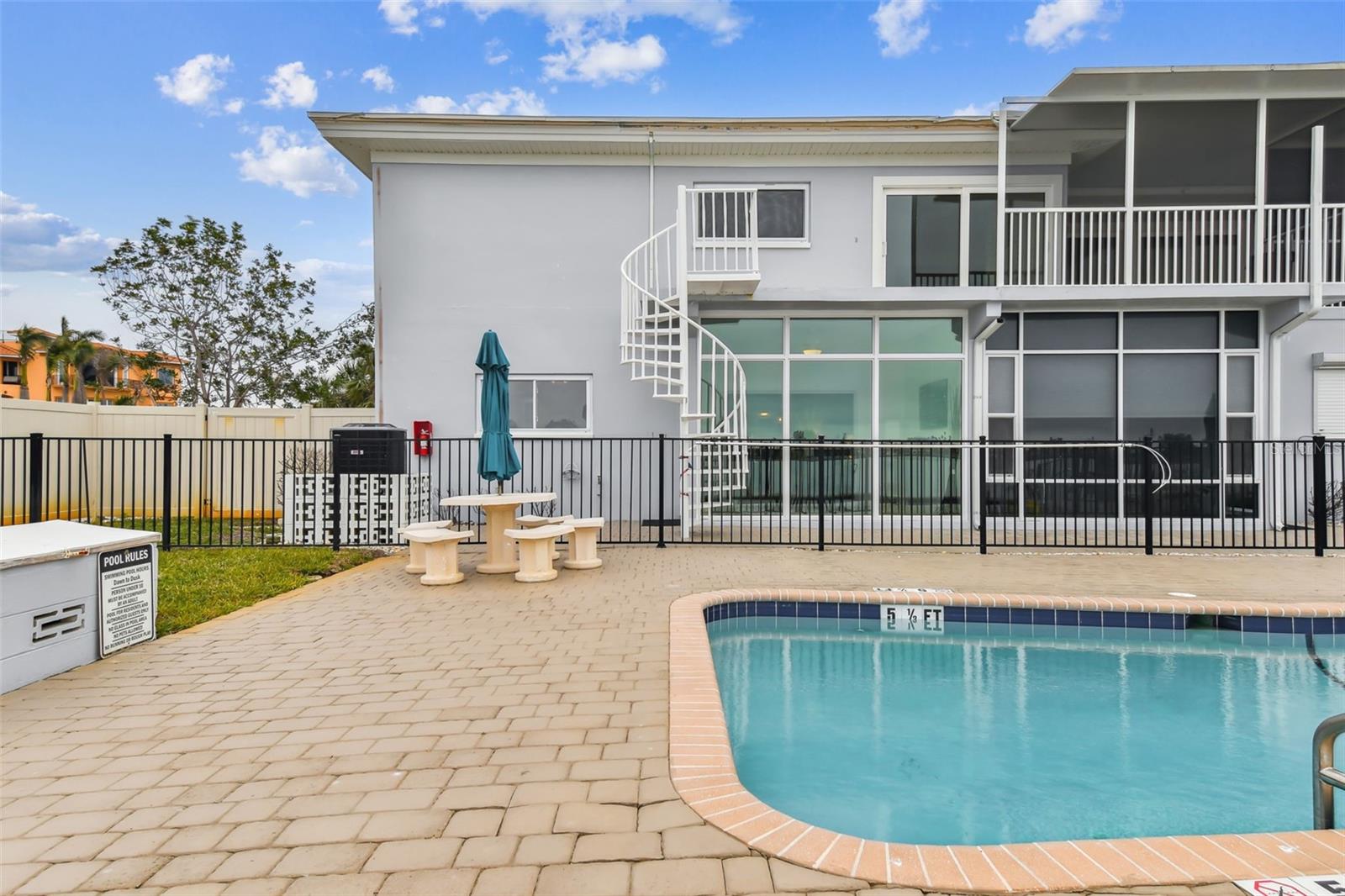 800 MADONNA BLVD #2, TIERRA VERDE, FL, 33715