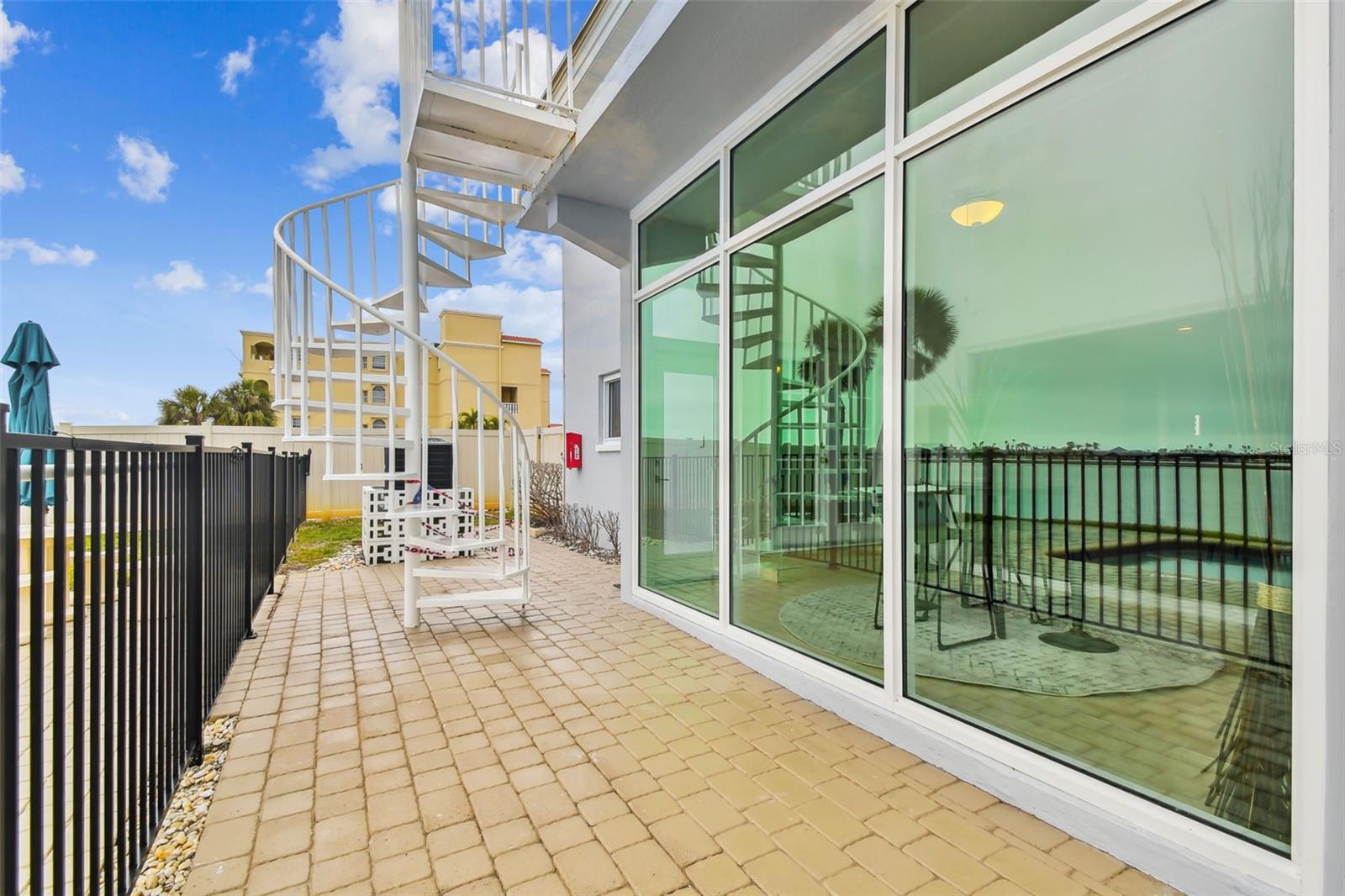 800 MADONNA BLVD #2, TIERRA VERDE, FL, 33715
