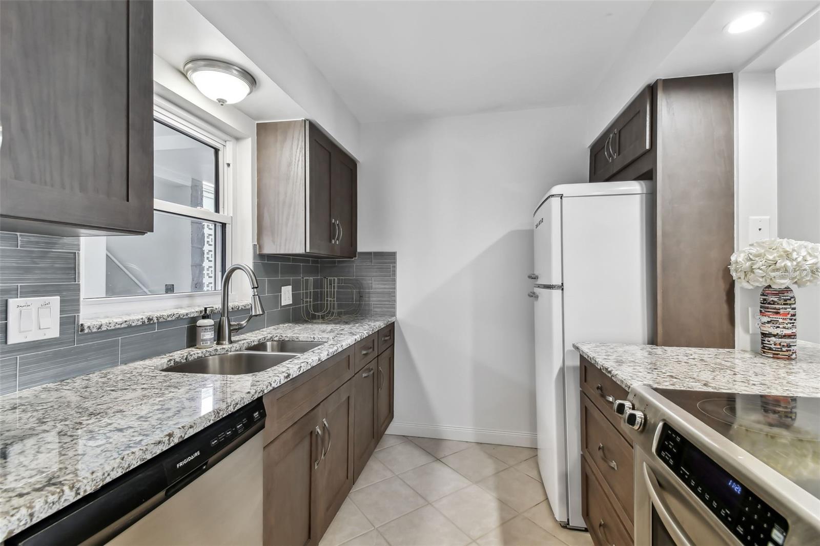 800 MADONNA BLVD #2, TIERRA VERDE, FL, 33715