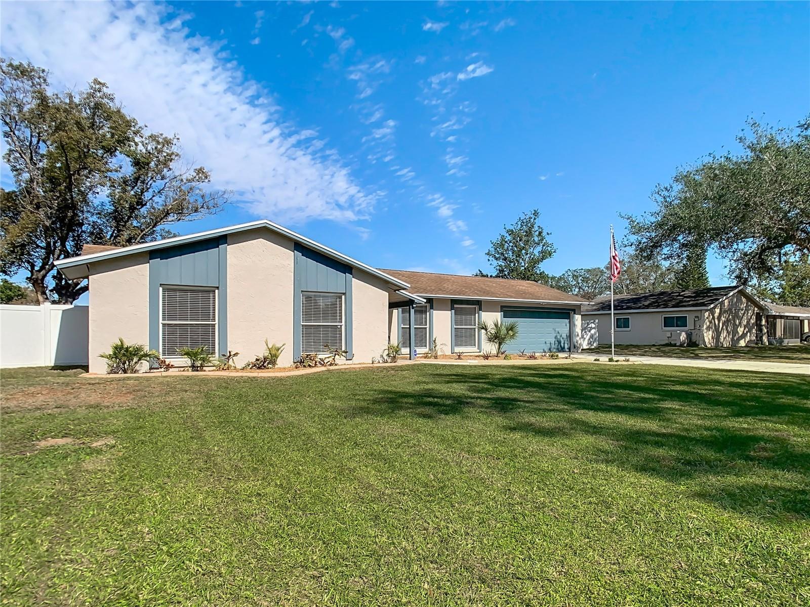 1210 LADY ELAINE DR, VALRICO, FL, 33594