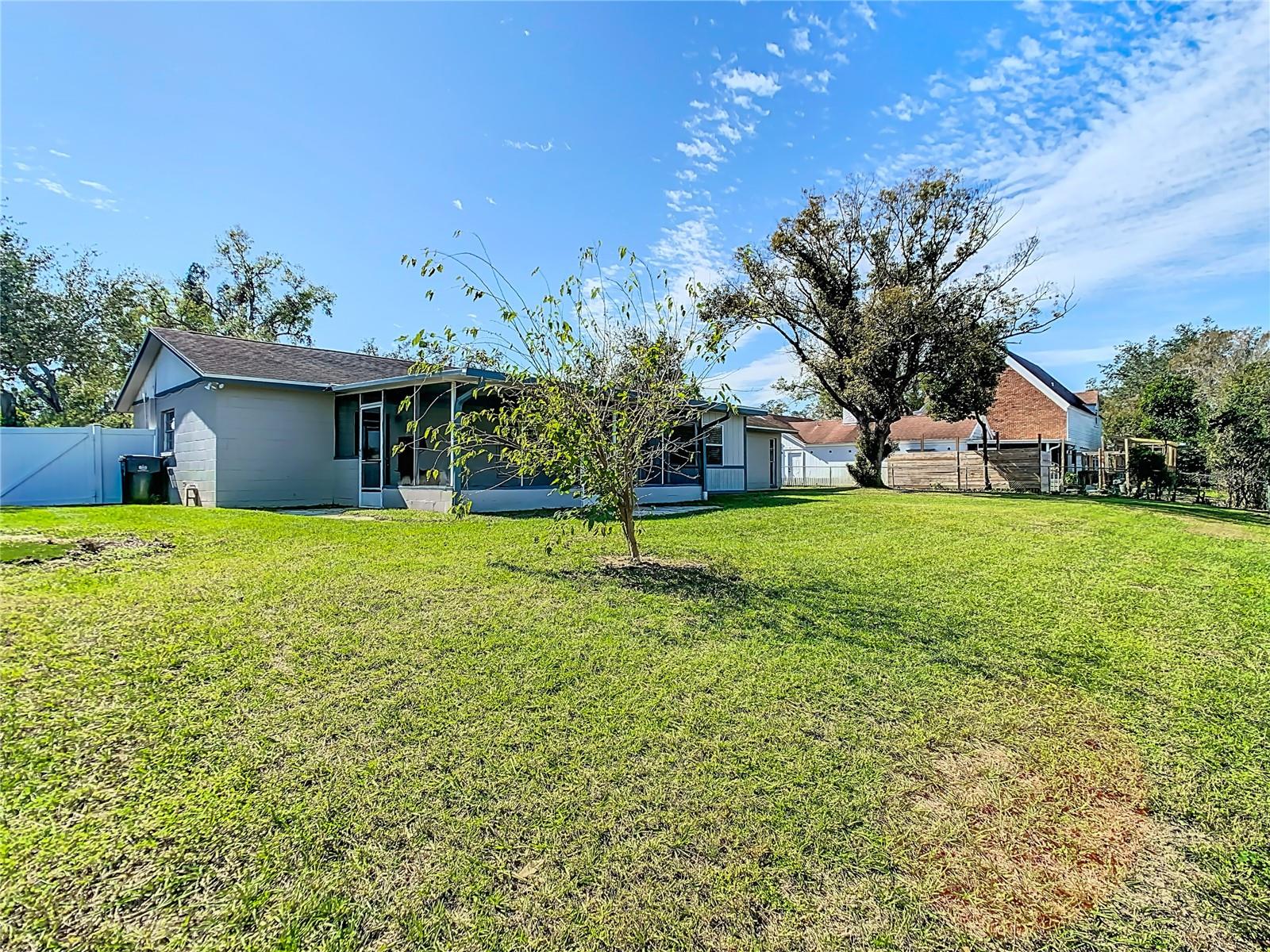 1210 LADY ELAINE DR, VALRICO, FL, 33594