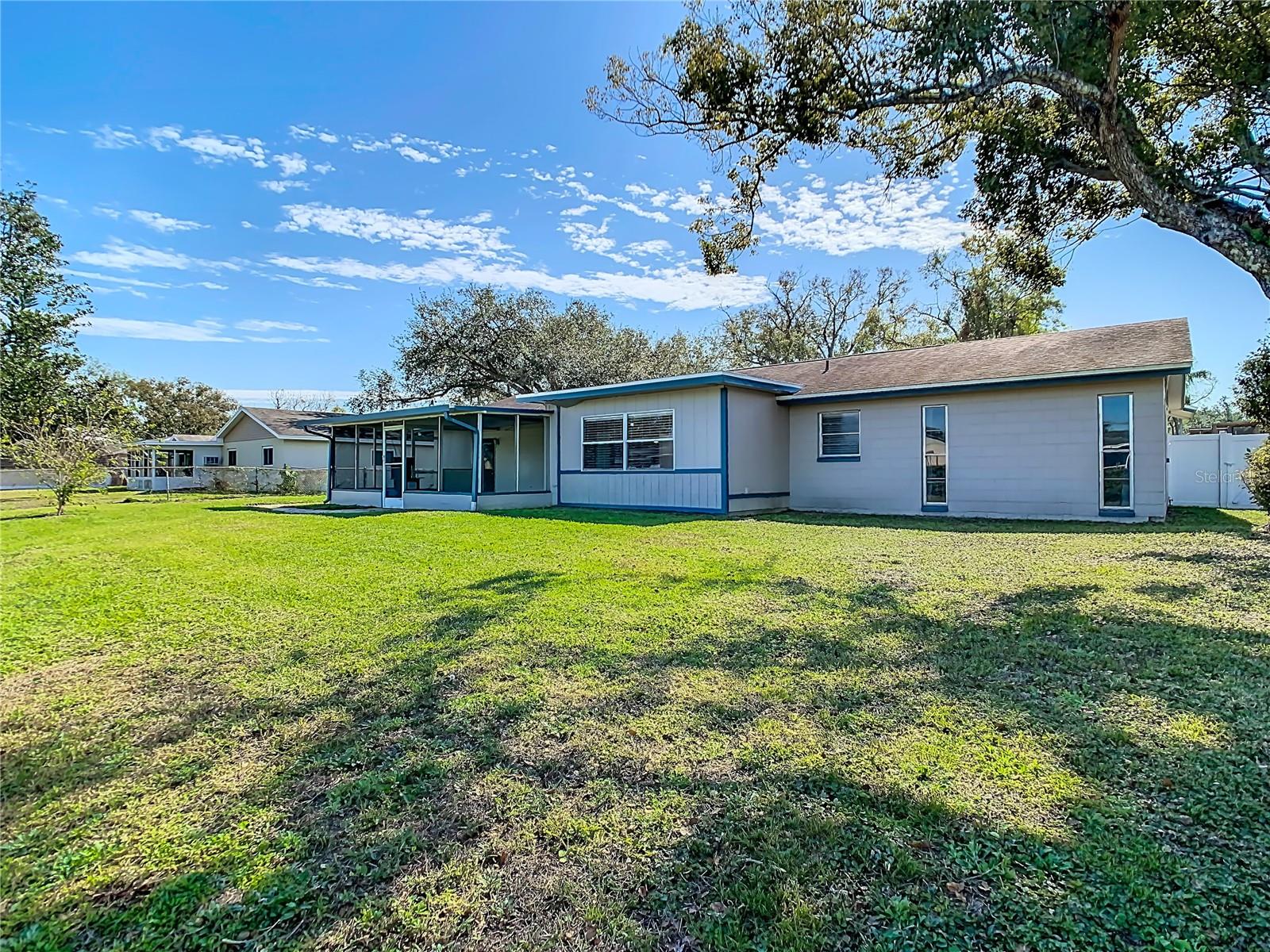 1210 LADY ELAINE DR, VALRICO, FL, 33594
