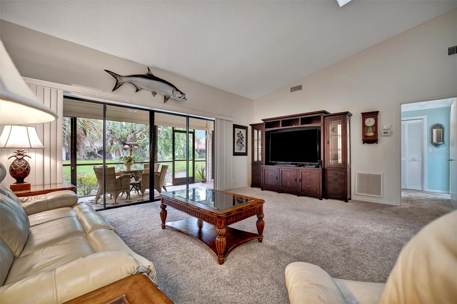 3844 WILSHIRE CIR W #20, SARASOTA, FL, 34238