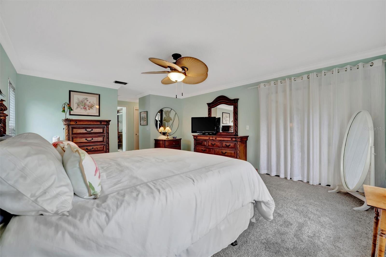 3844 WILSHIRE CIR W #20, SARASOTA, FL, 34238