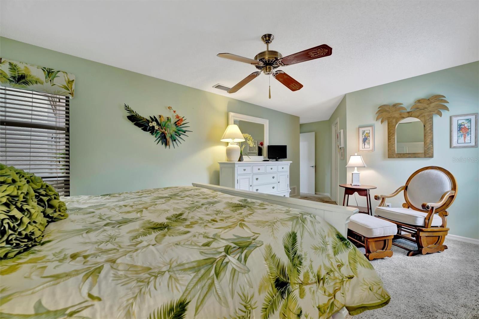 3844 WILSHIRE CIR W #20, SARASOTA, FL, 34238