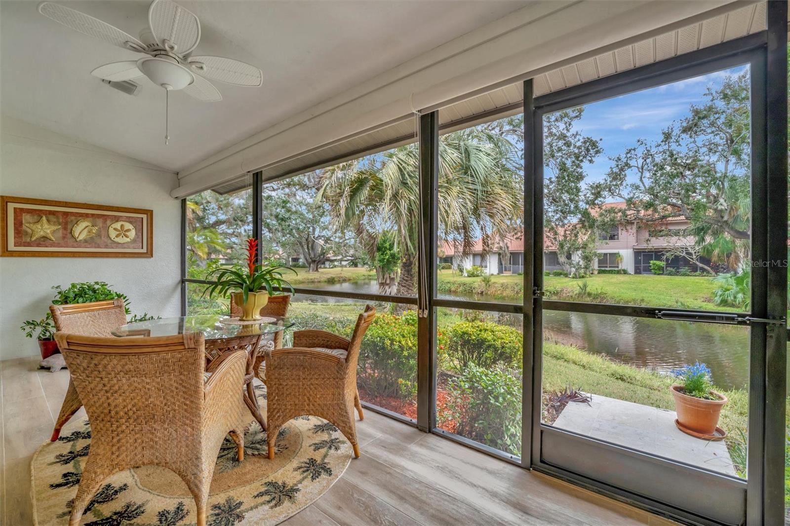 3844 WILSHIRE CIR W #20, SARASOTA, FL, 34238
