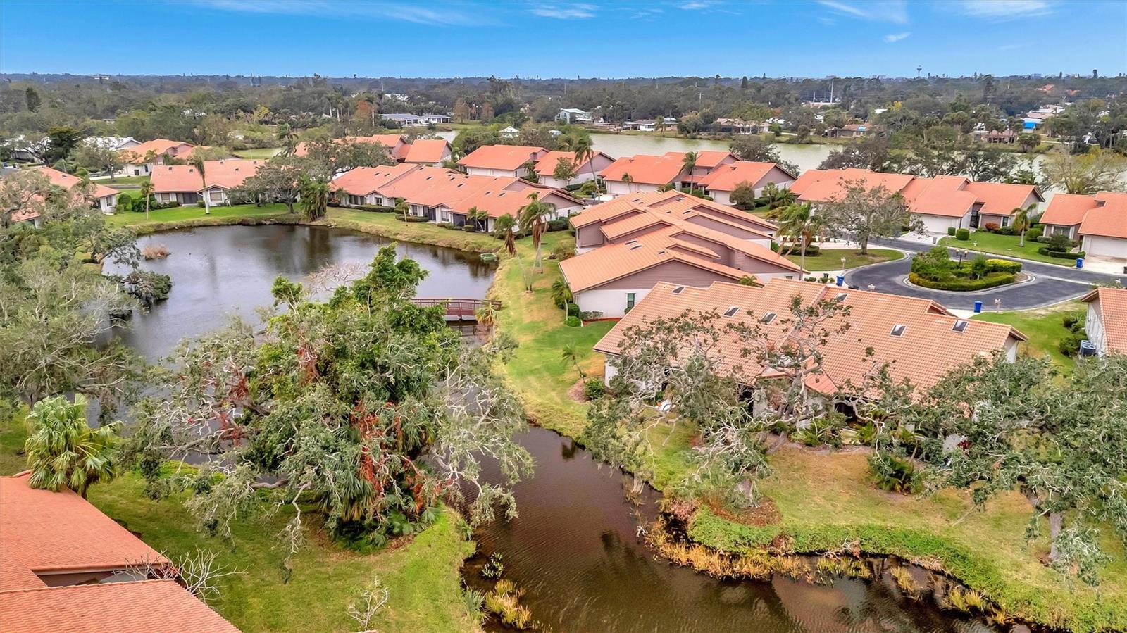 3844 WILSHIRE CIR W #20, SARASOTA, FL, 34238