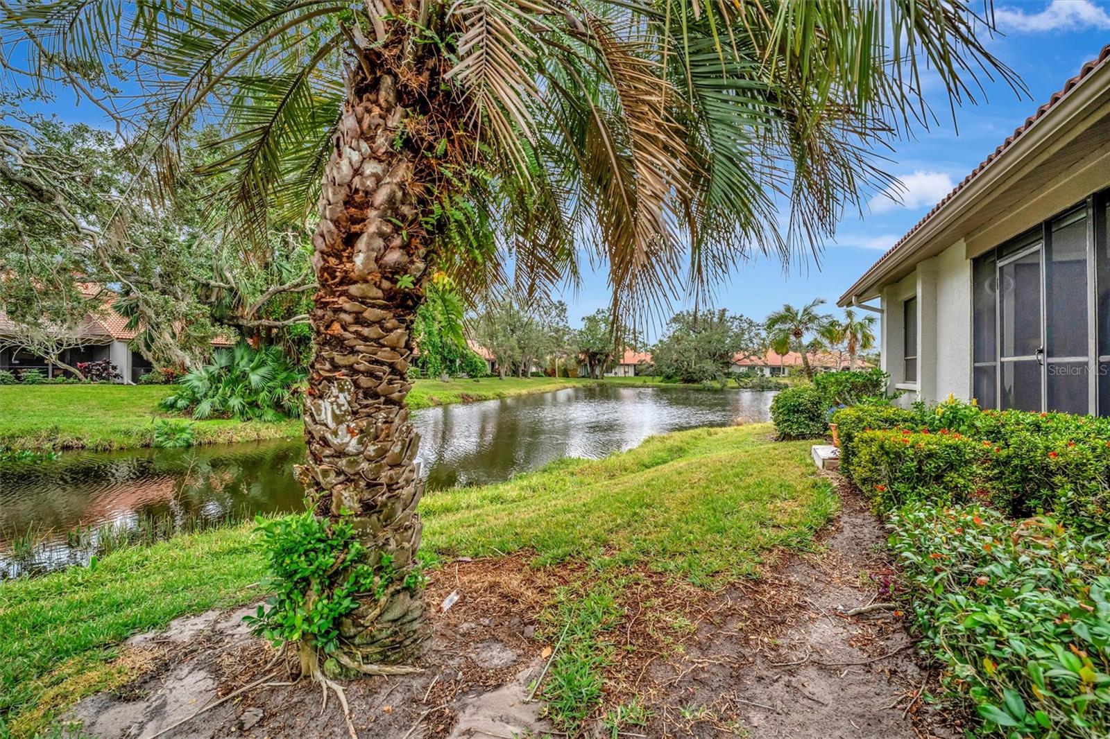 3844 WILSHIRE CIR W #20, SARASOTA, FL, 34238