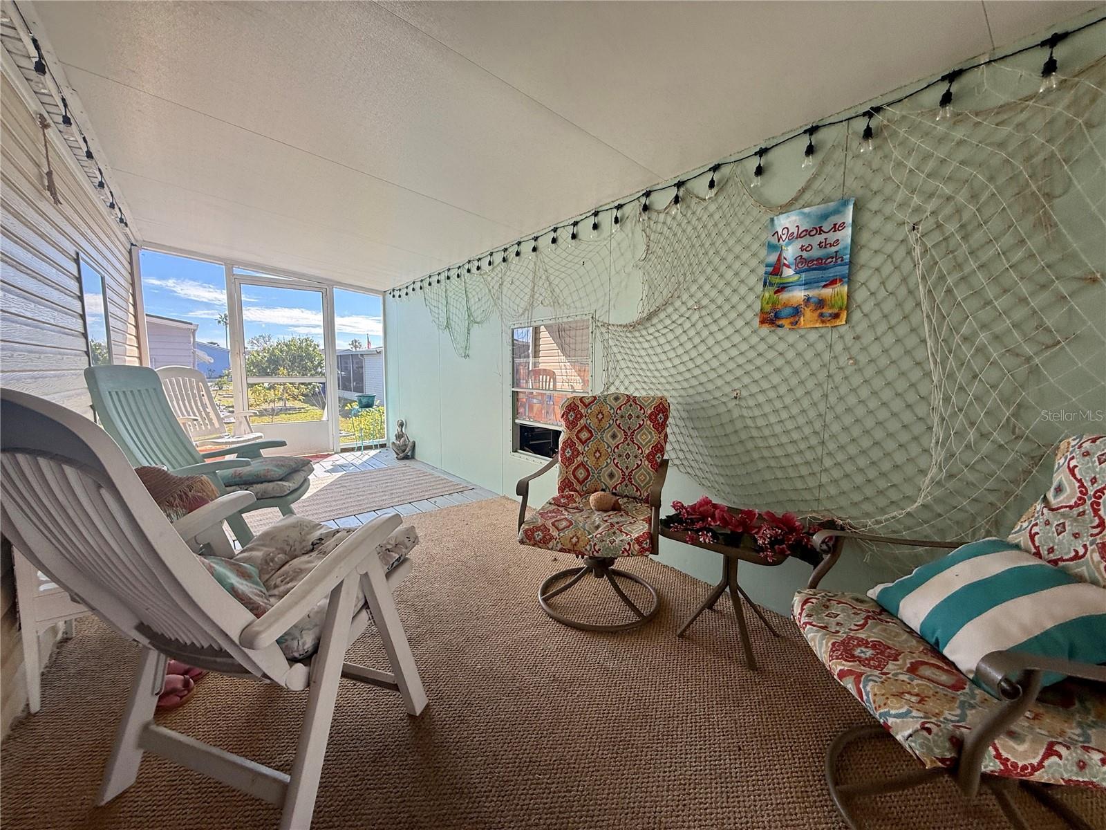 209 N SAINT THOMAS CIR, APOLLO BEACH, FL, 33572