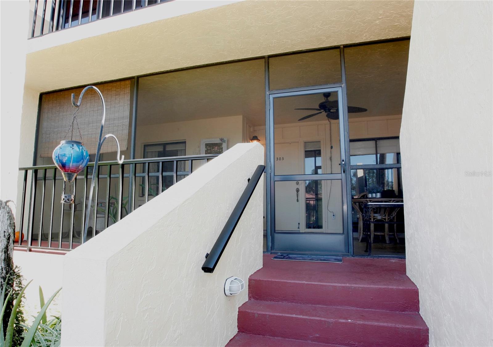 6472 SEAGULL DR #303, BRADENTON, FL, 34210