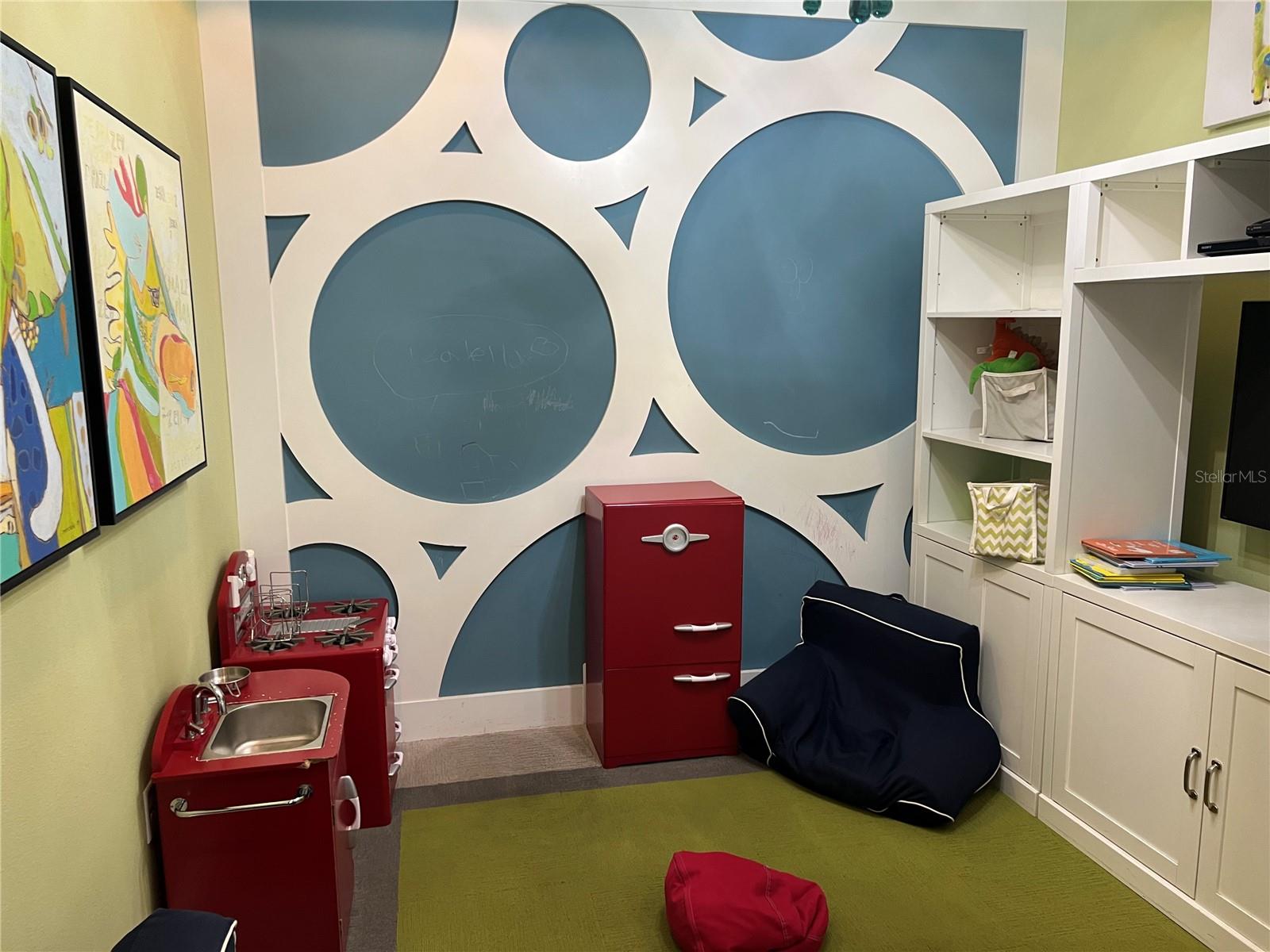 7688 IMAGINATION PL, WESLEY CHAPEL, FL, 33545