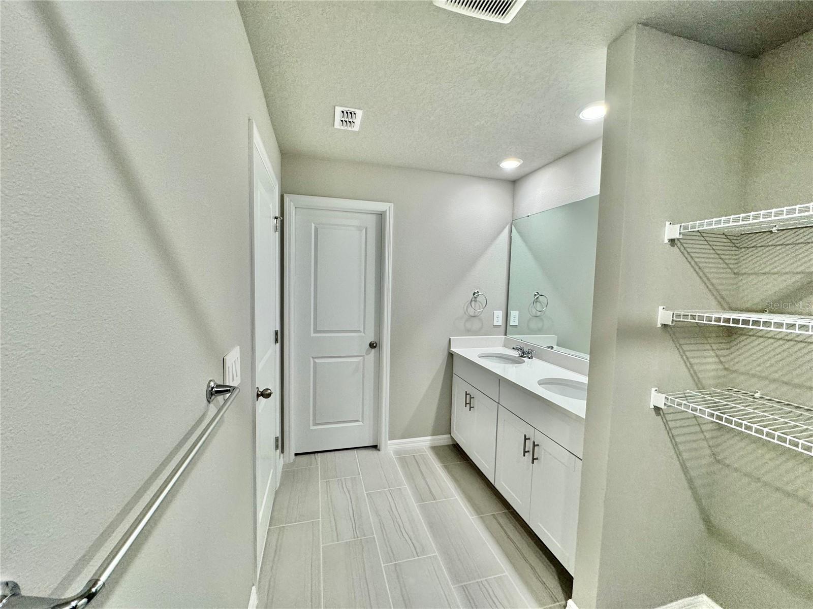 7688 IMAGINATION PL, WESLEY CHAPEL, FL, 33545
