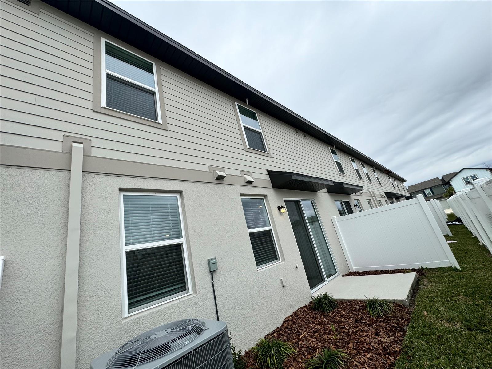 7688 IMAGINATION PL, WESLEY CHAPEL, FL, 33545