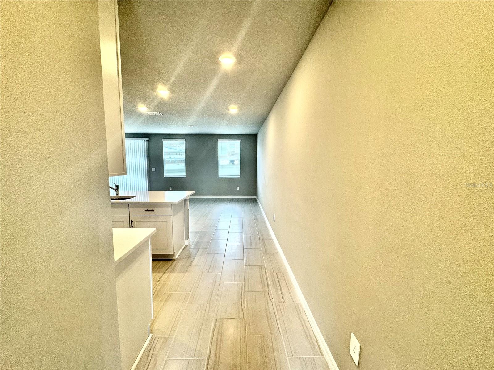 7688 IMAGINATION PL, WESLEY CHAPEL, FL, 33545