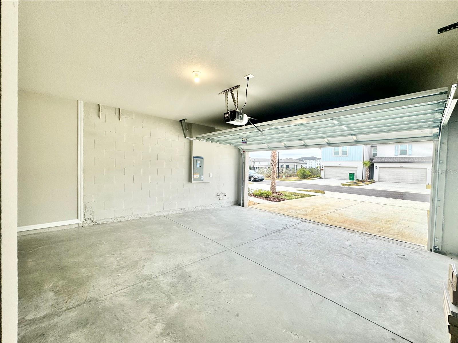 7688 IMAGINATION PL, WESLEY CHAPEL, FL, 33545