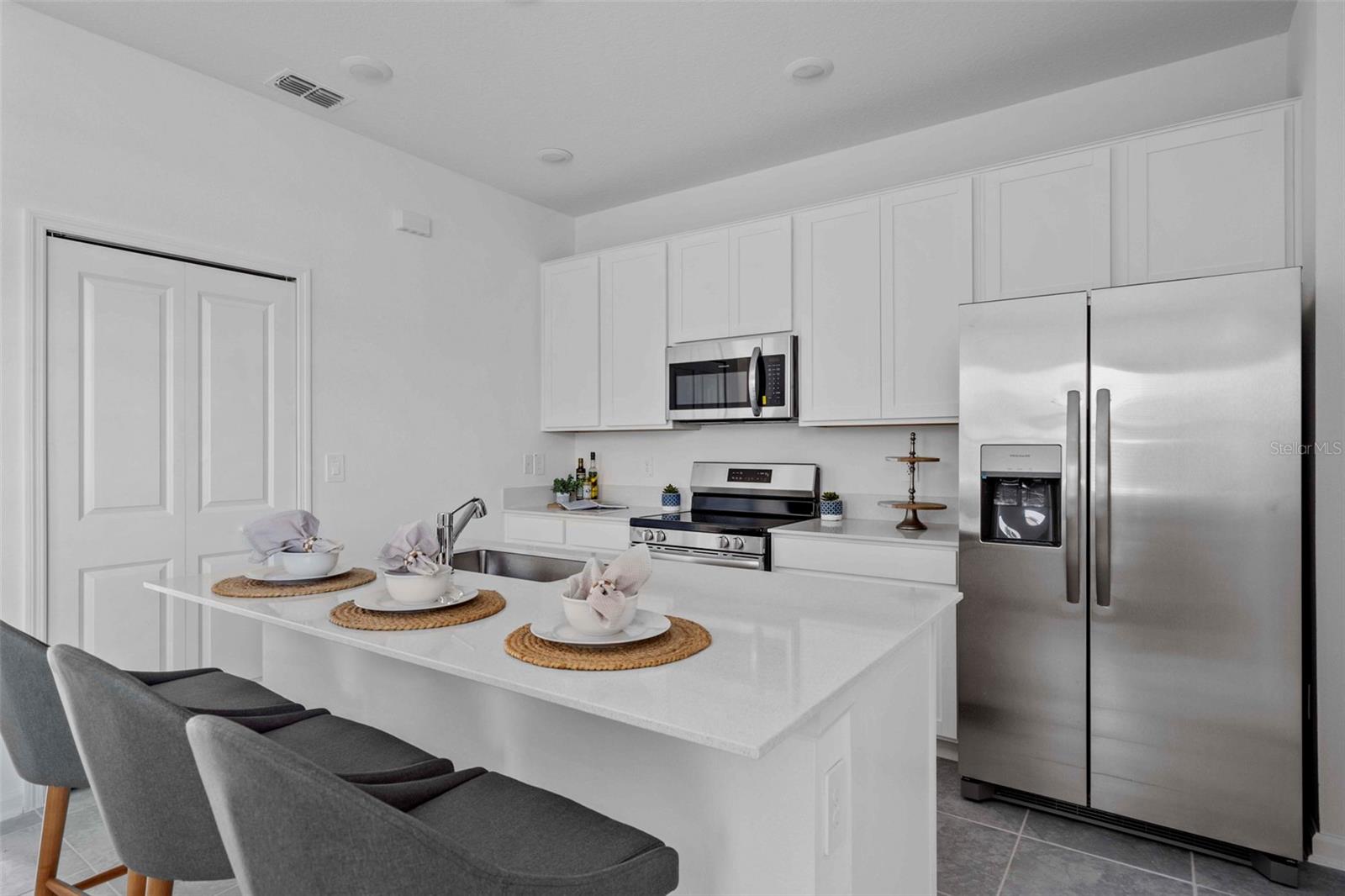 6080 PEACEFUL PARK WAY, CLERMONT, FL, 34714