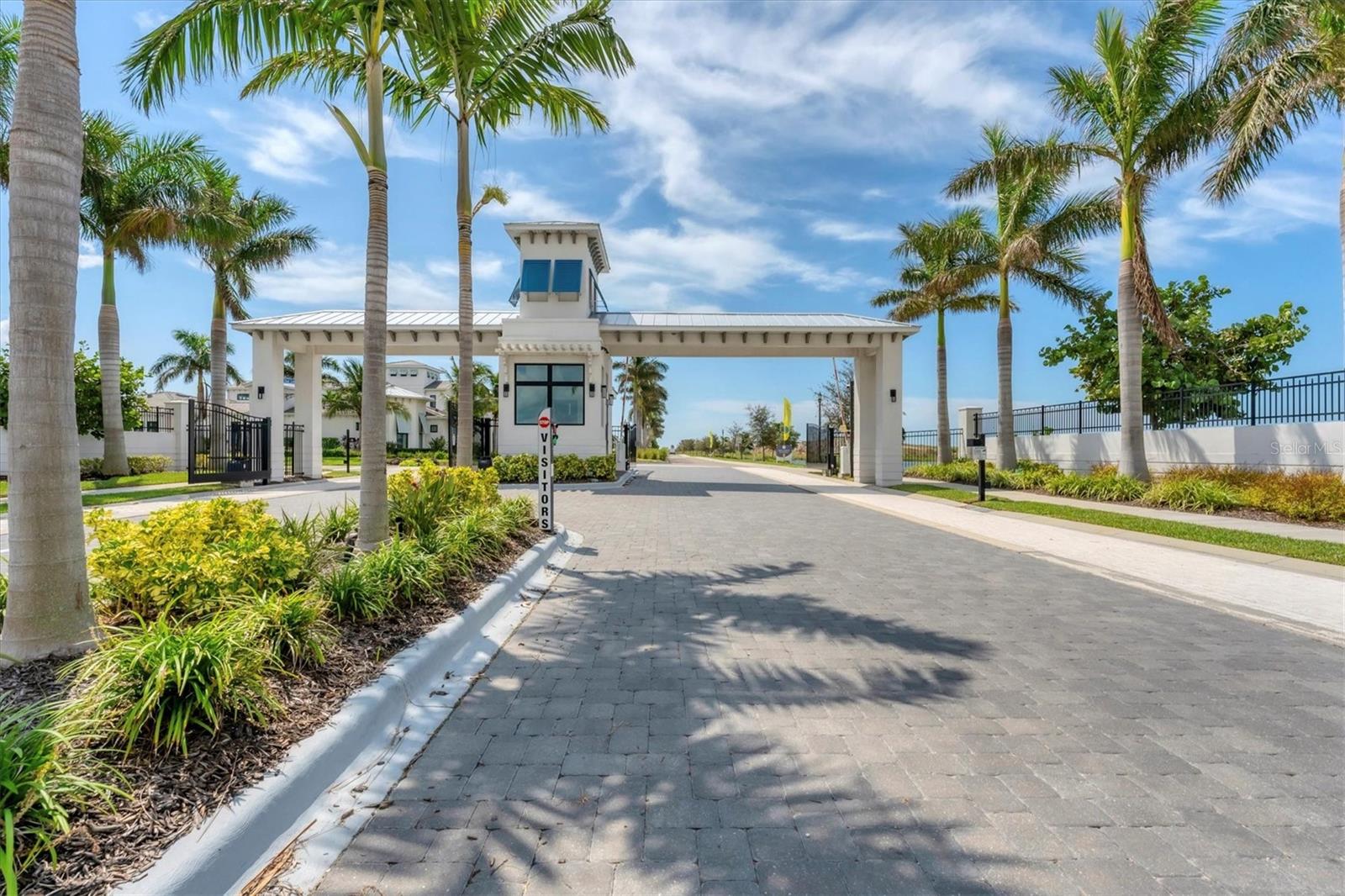 6015 WHITE MANGROVE LN, BRADENTON, FL, 34210