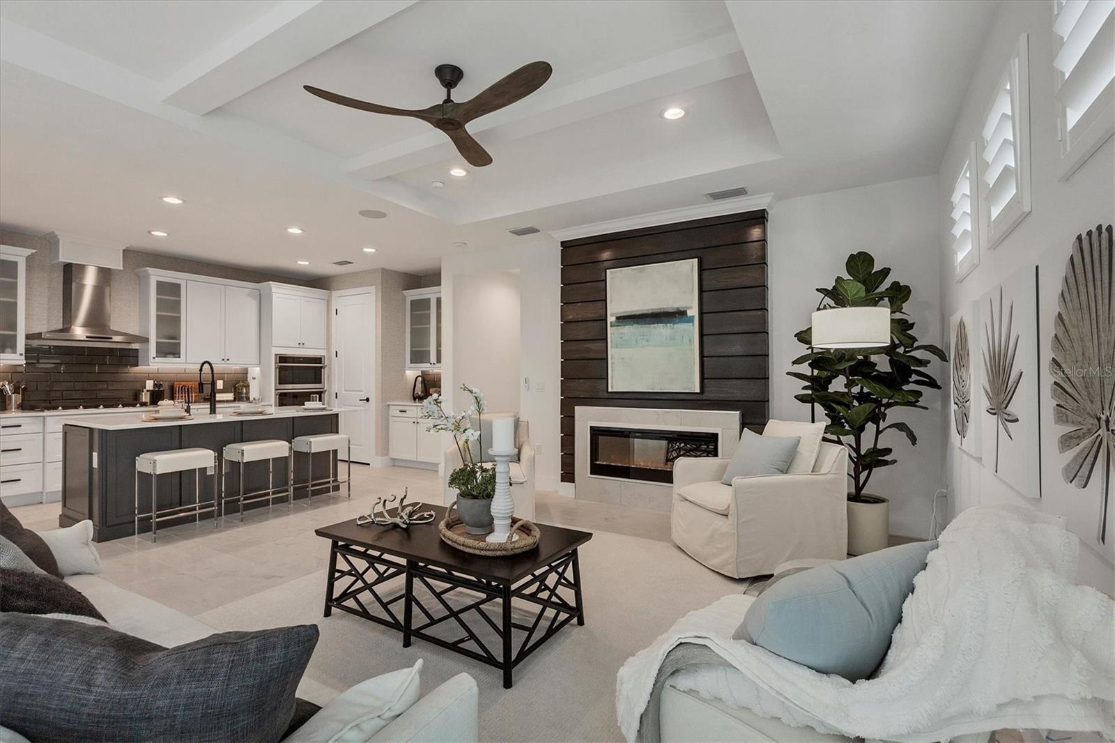 6015 WHITE MANGROVE LN, BRADENTON, FL, 34210