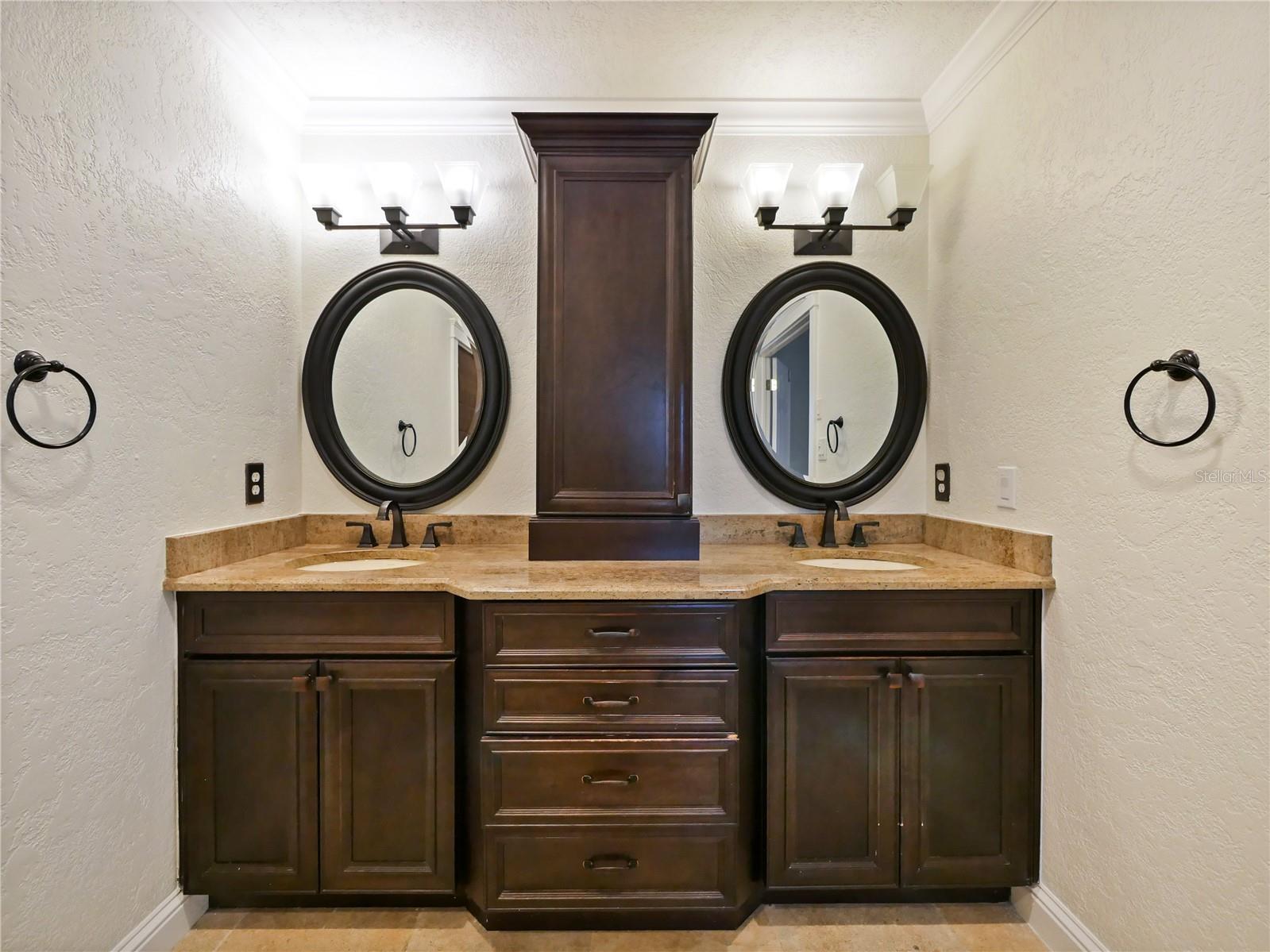 647 SARANAC DR, WINTER SPRINGS, FL, 32708