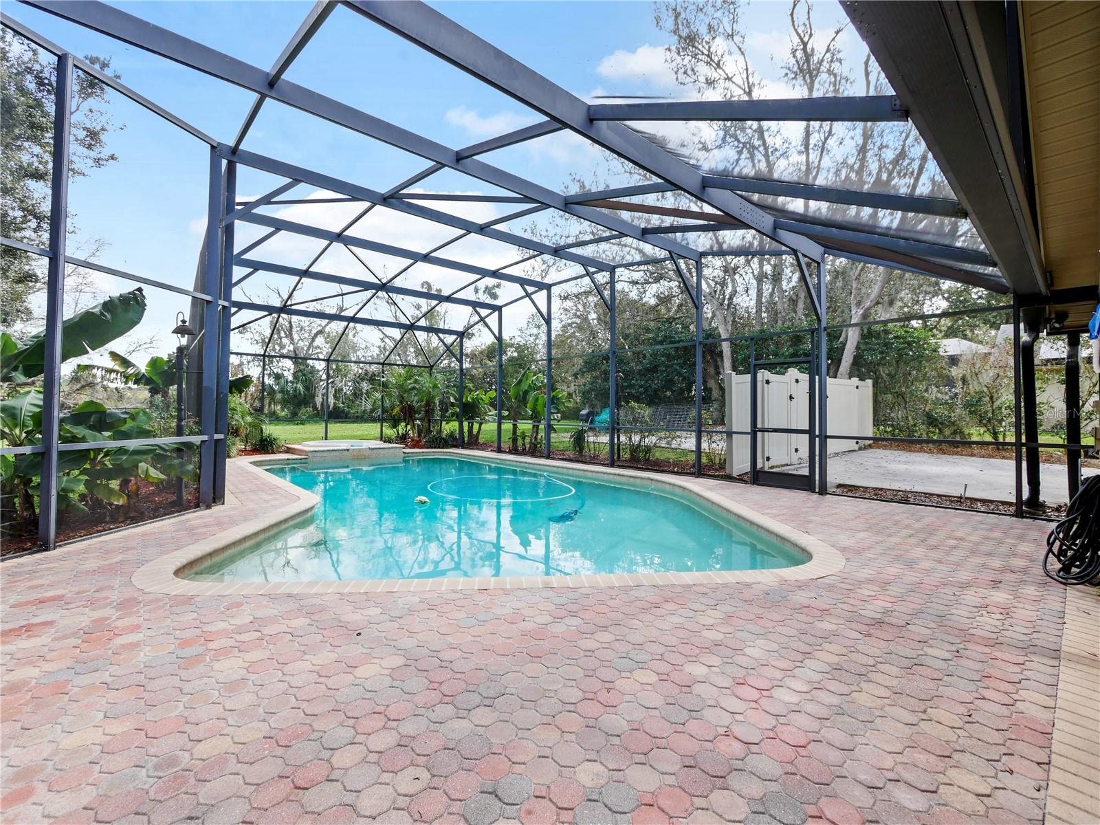 647 SARANAC DR, WINTER SPRINGS, FL, 32708