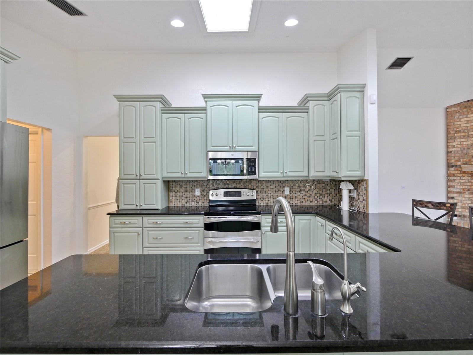 647 SARANAC DR, WINTER SPRINGS, FL, 32708