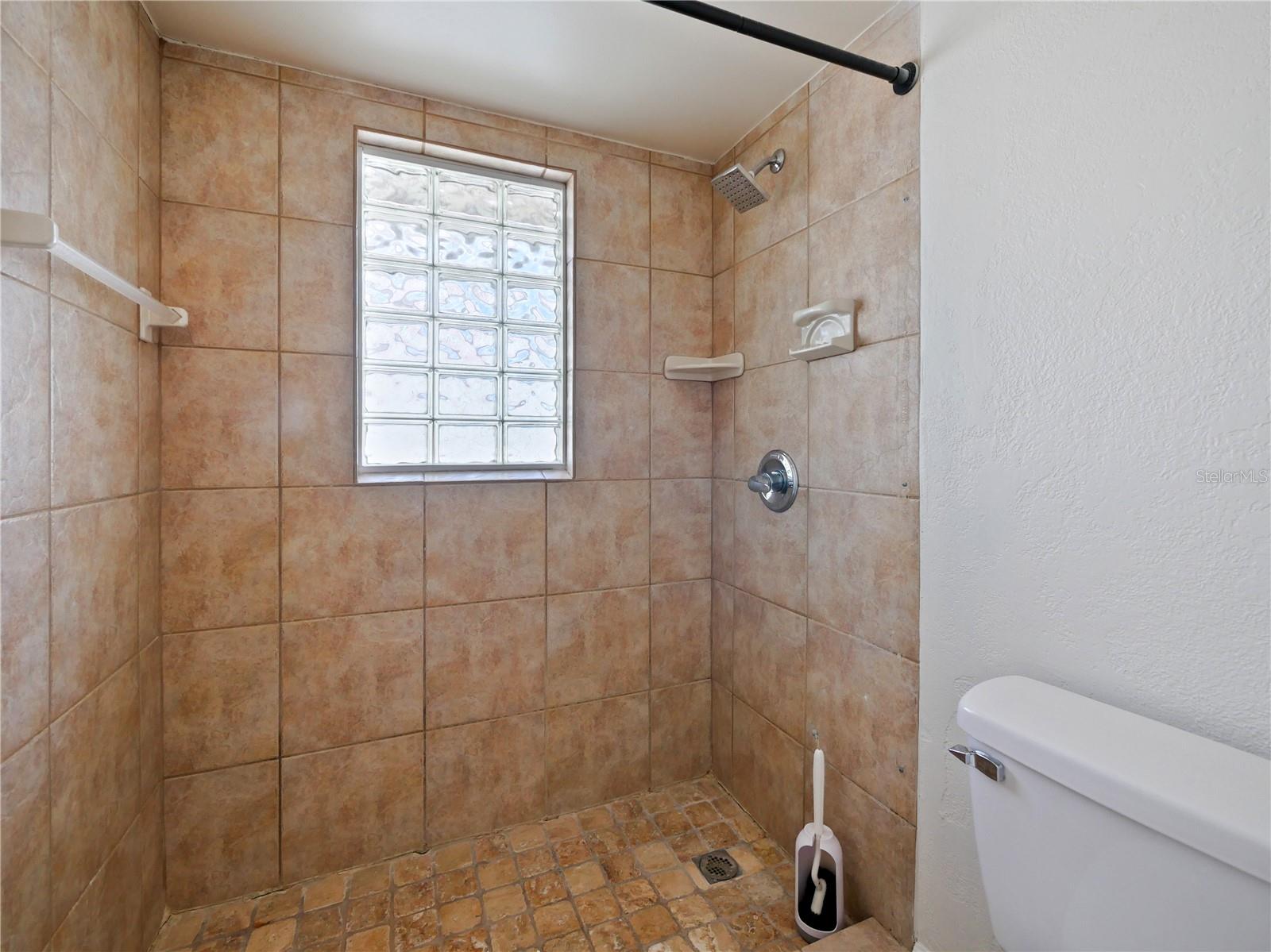 647 SARANAC DR, WINTER SPRINGS, FL, 32708