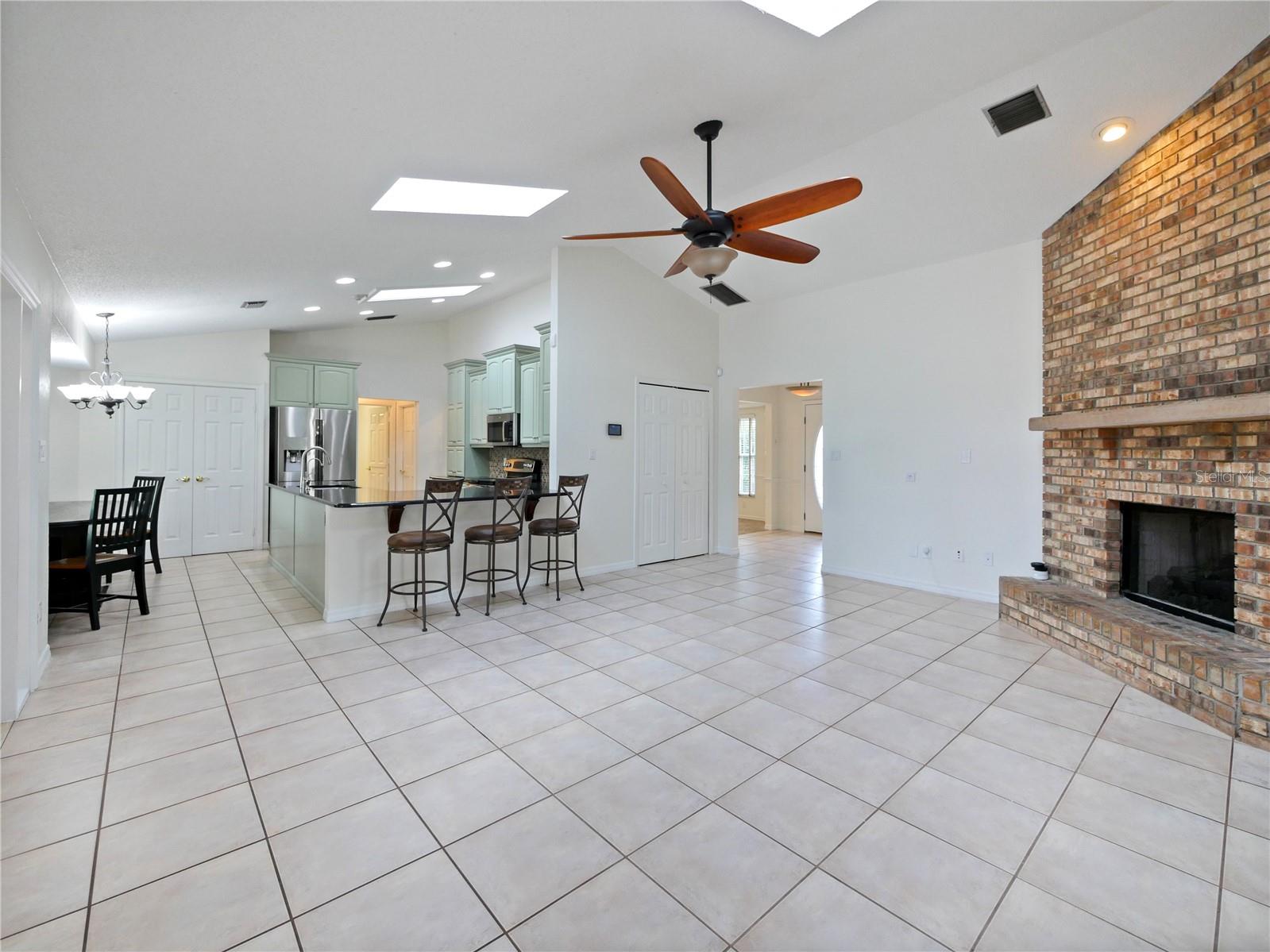 647 SARANAC DR, WINTER SPRINGS, FL, 32708