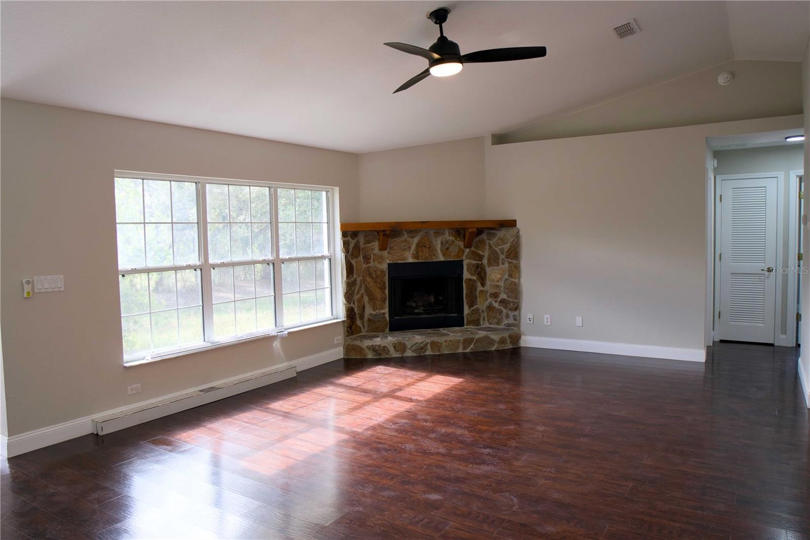 17211 SE 160TH AVENUE RD, WEIRSDALE, FL, 32195