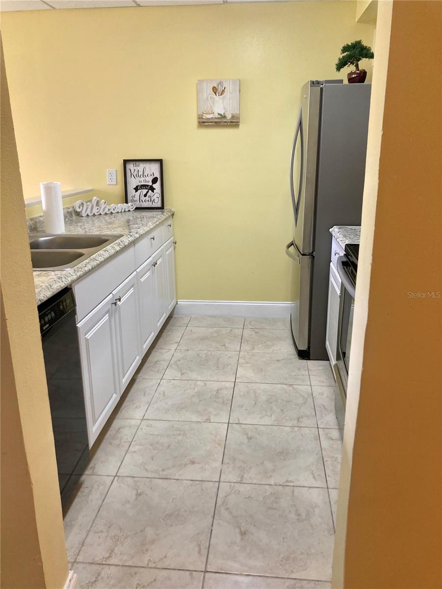 701 PERKINS ST #100, LEESBURG, FL, 34748